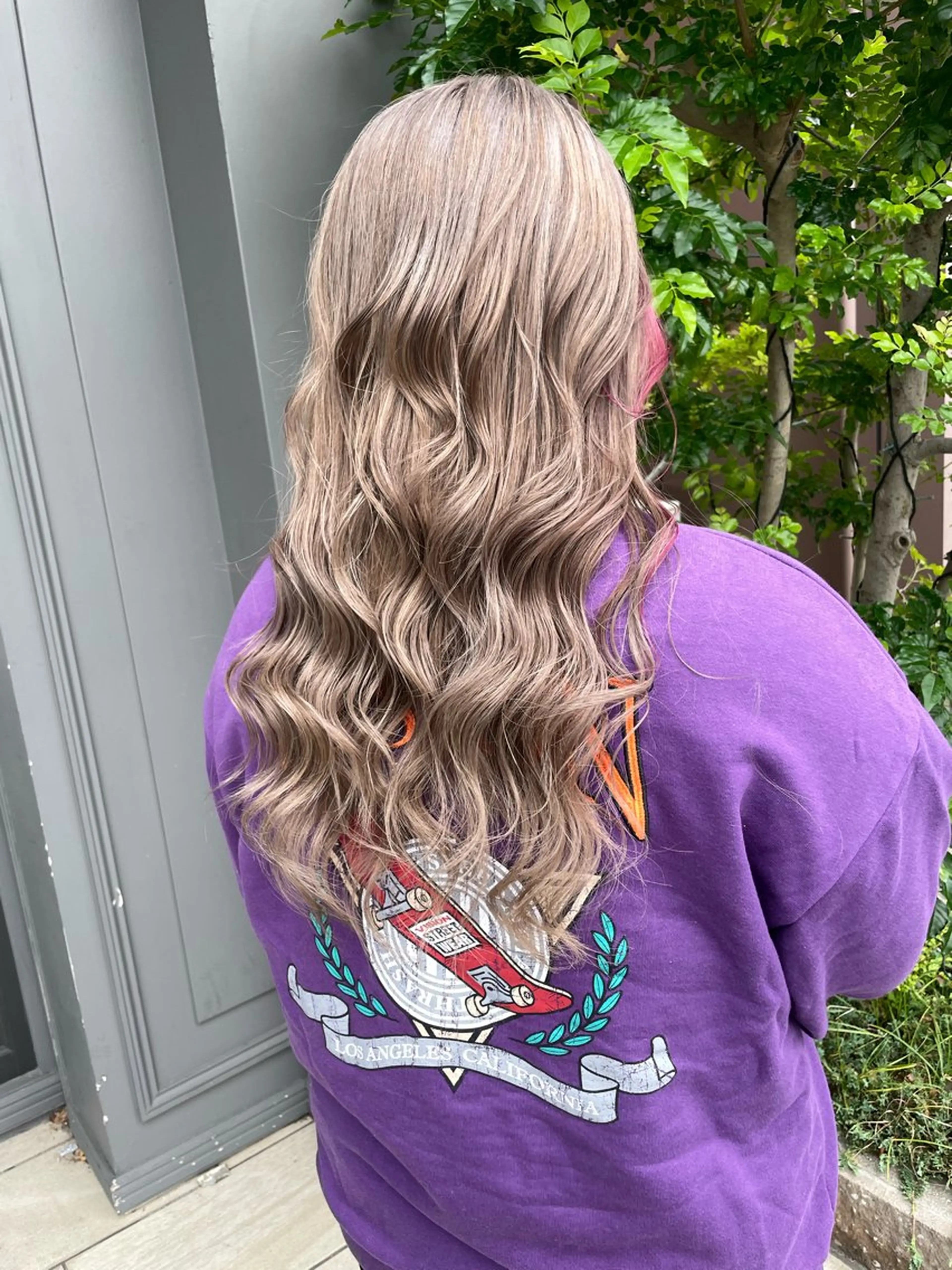 ロング ヘアカラー トリートメント ブリーチ毛矯正.髪質 改善.髪にドラマをのヘアスタイル