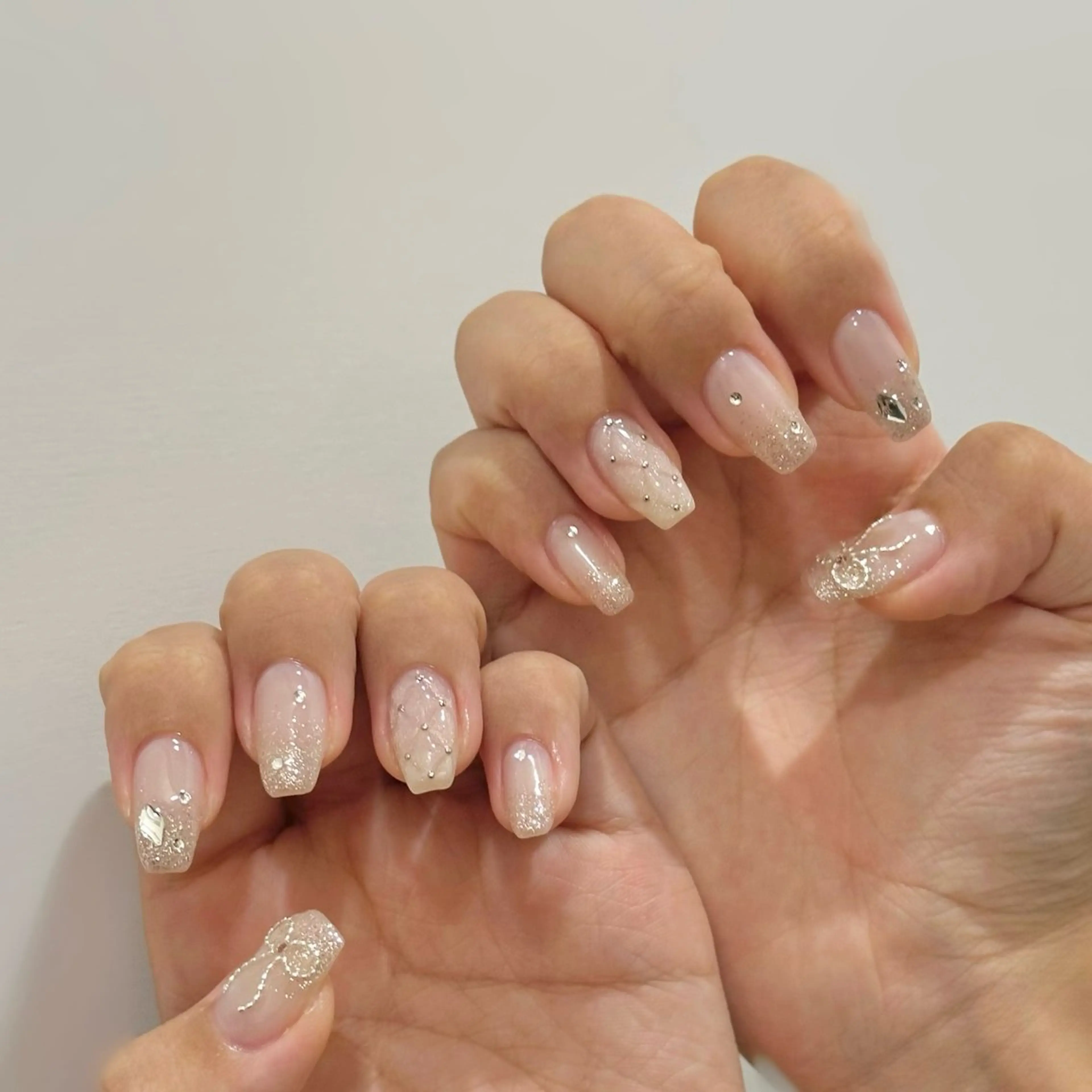 ネイル ハンドネイル reika .のネイルデザイン