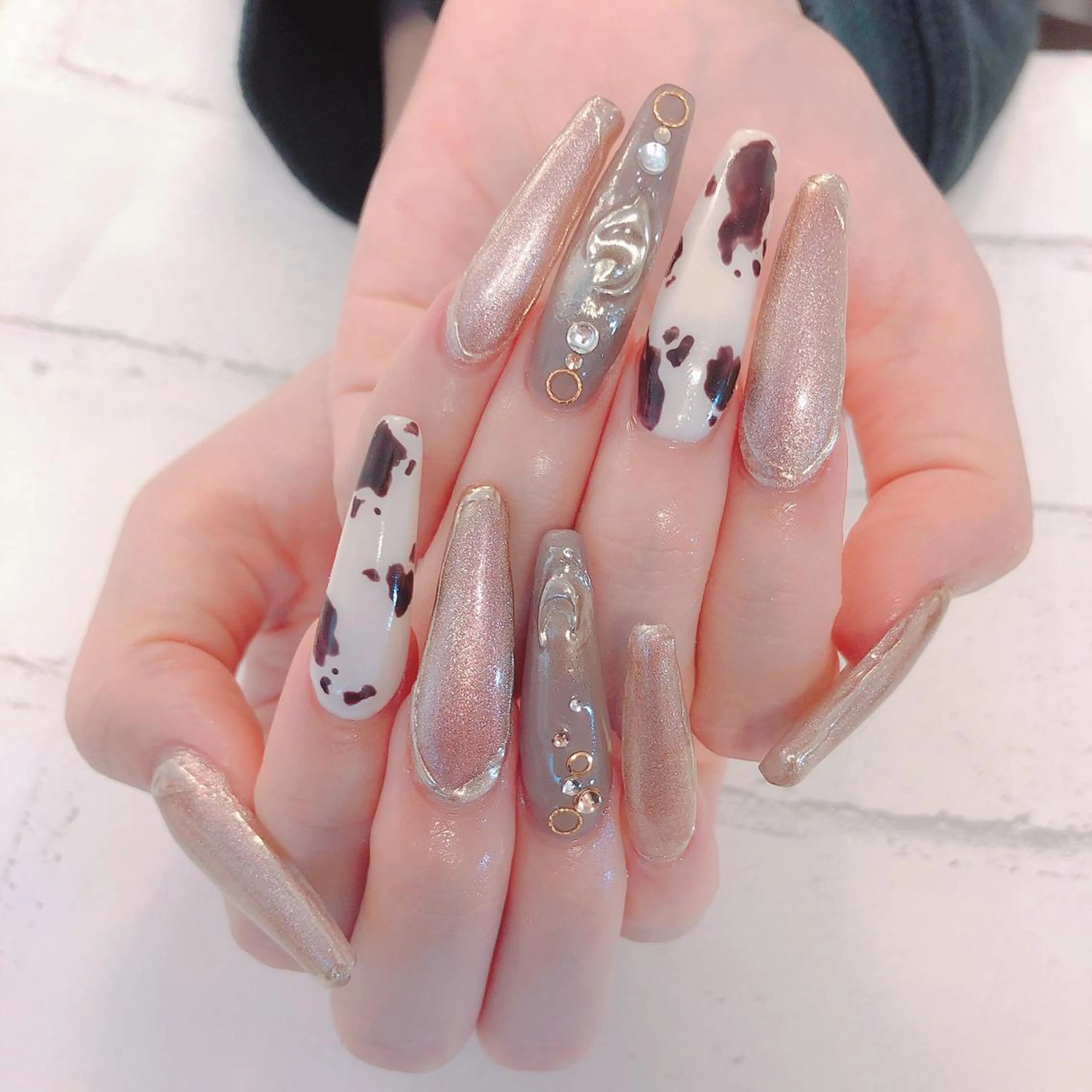 ネイル ロングネイル スカルプネイル ono megumiのネイルデザイン