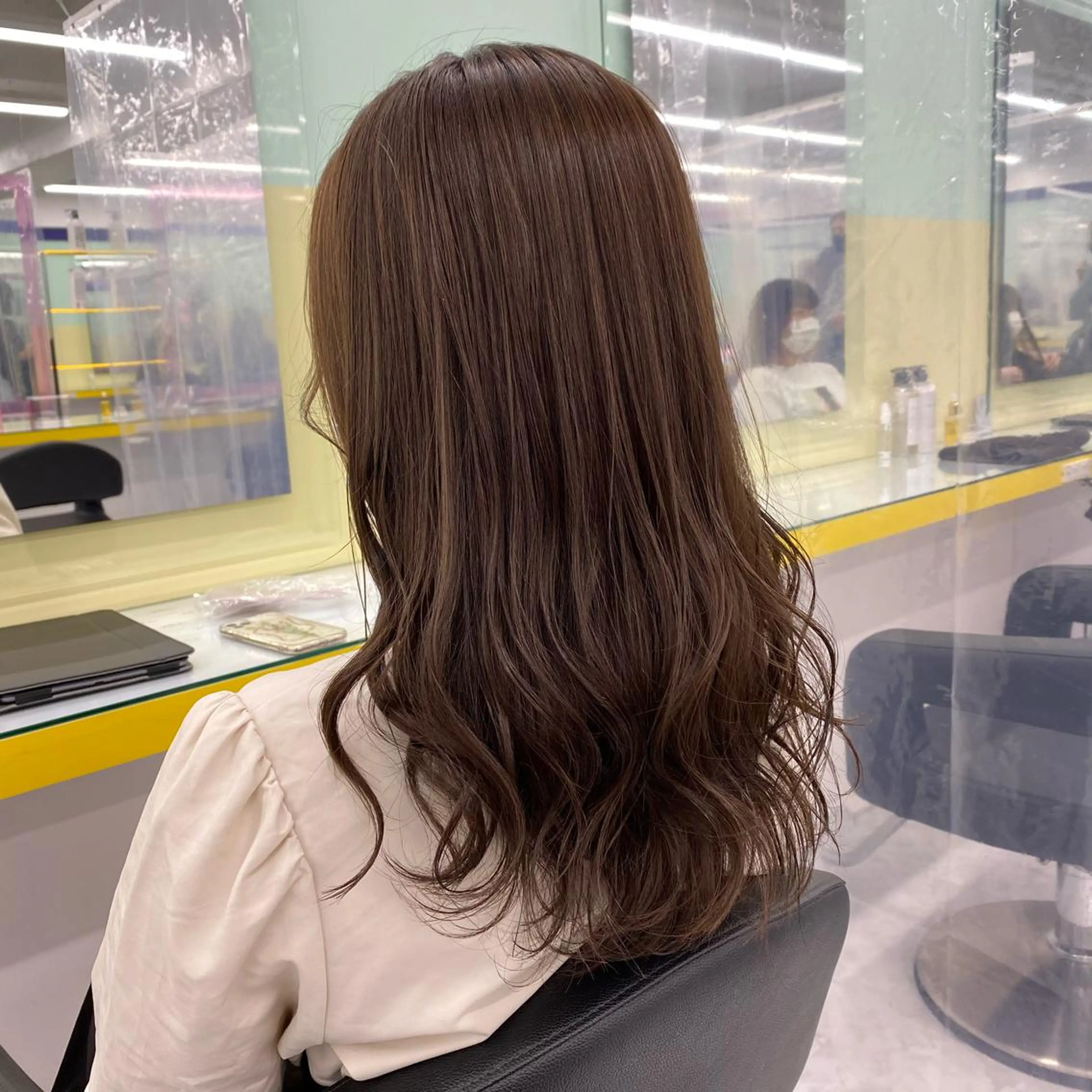 セミロング カラー ヘアアレンジ mai🍑暖色カラー /レイヤー💖のヘアスタイル