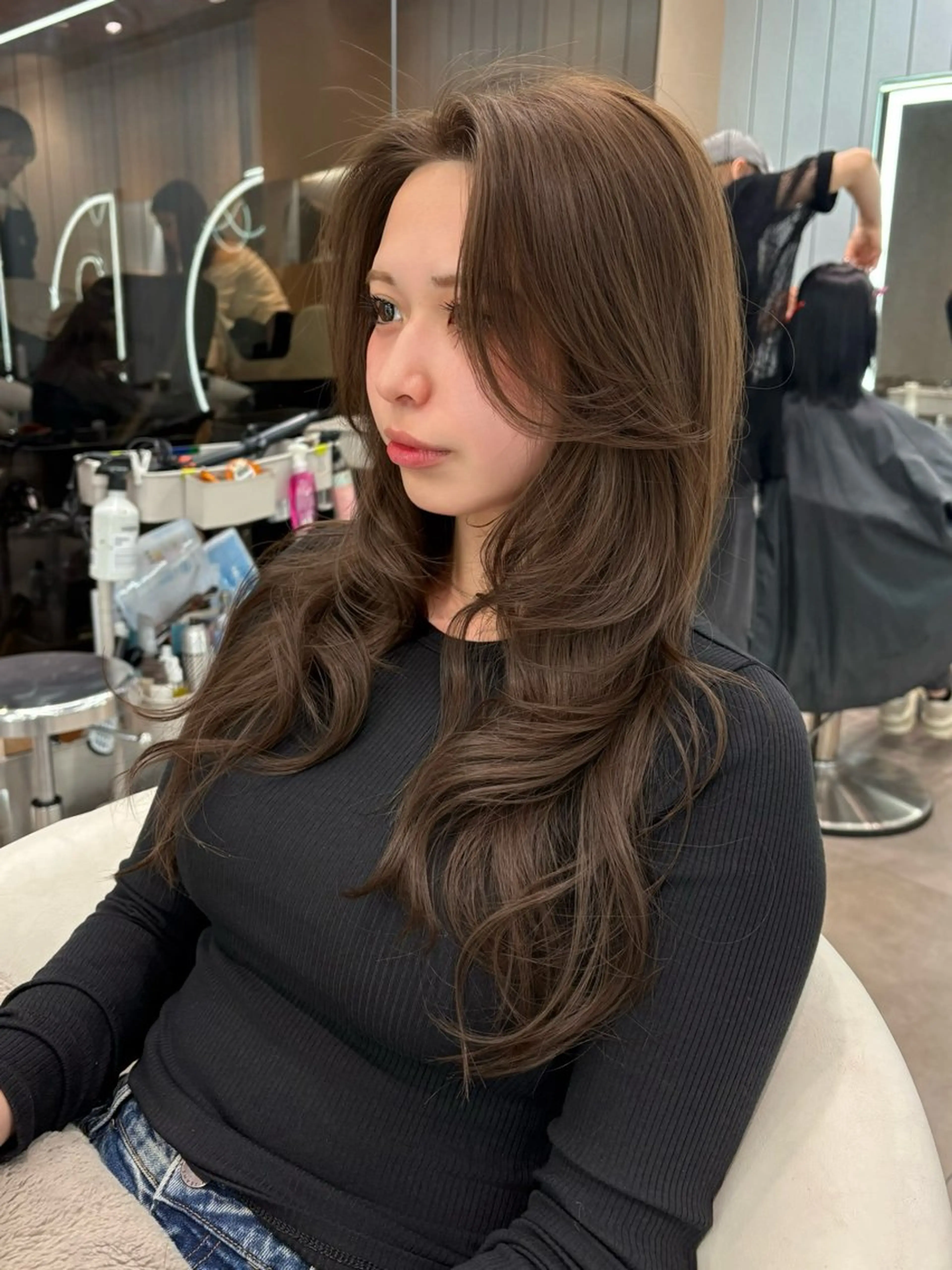 ロング カラー ヘアアレンジ ブリーチ 透明感カラー 顔まわりレイヤー 顔周りカット ハッシュカット カット ヘアカラー トリートメント ヘアセット 大宮‎🩵縮毛矯正 レイヤー　佐藤和のヘアスタイル