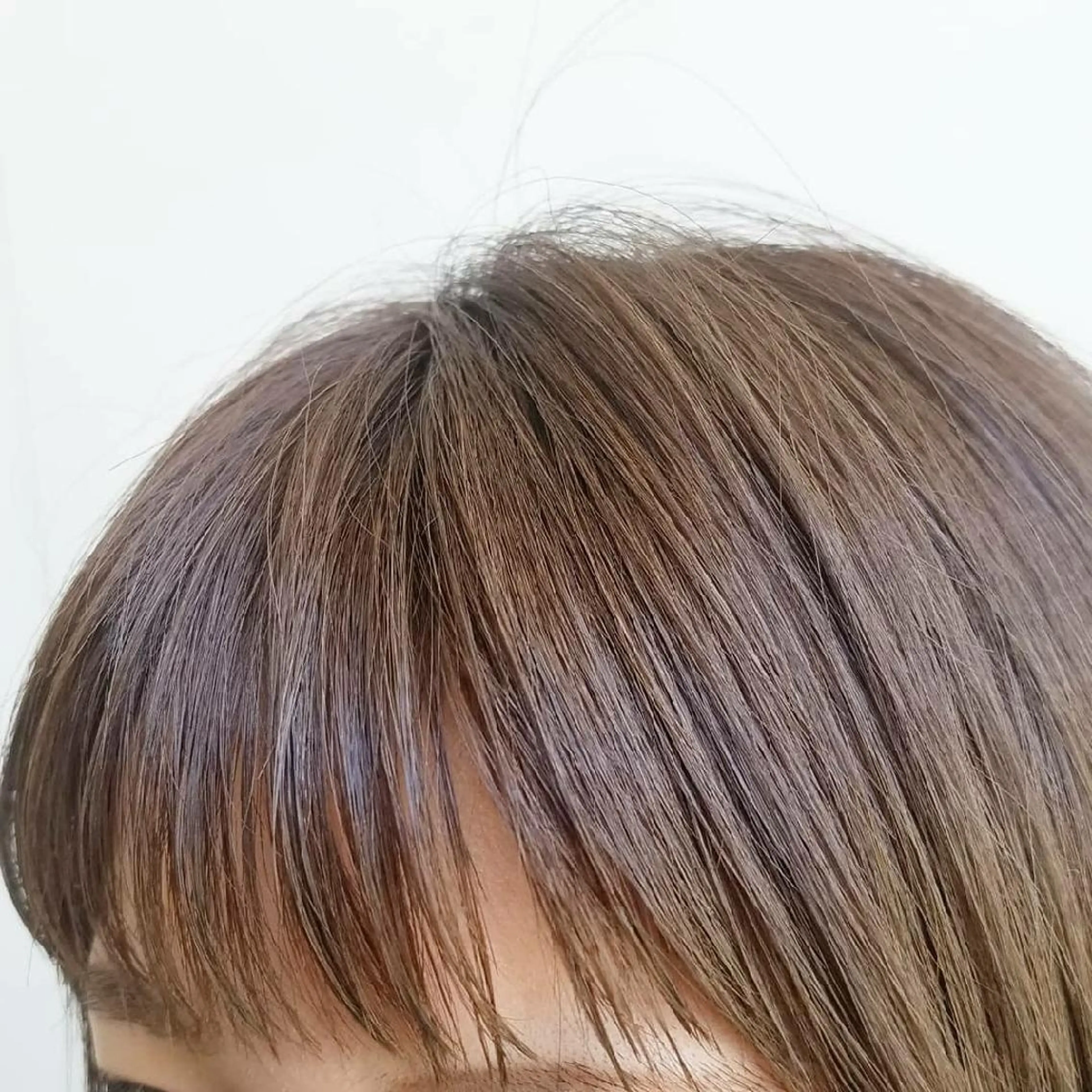 ミディアム カラー ヘアアレンジ パーマ シースルーバング iplus まつげ、眉毛、耳つぼのマツエク・マツパデザイン