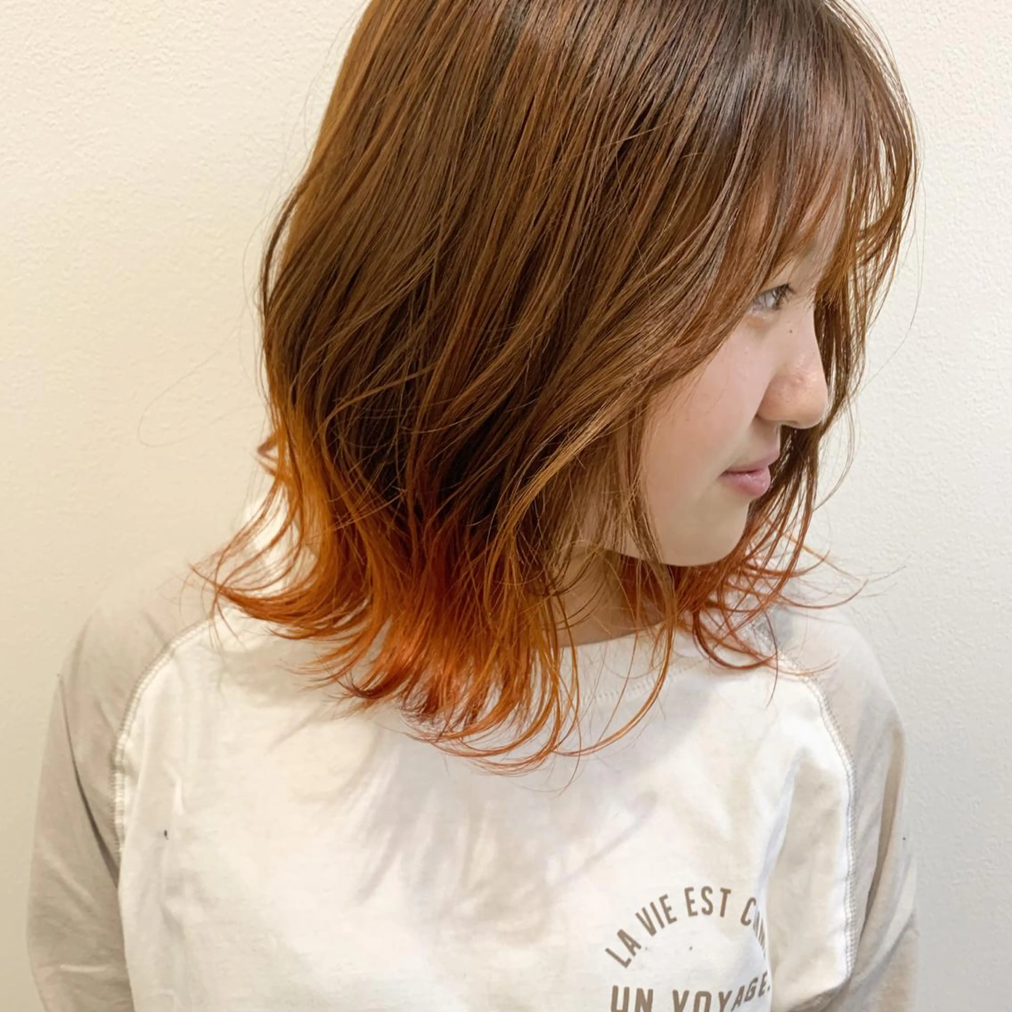 ミディアム カラー ヘアカラー MARU パーマ/レイヤーのヘアスタイル