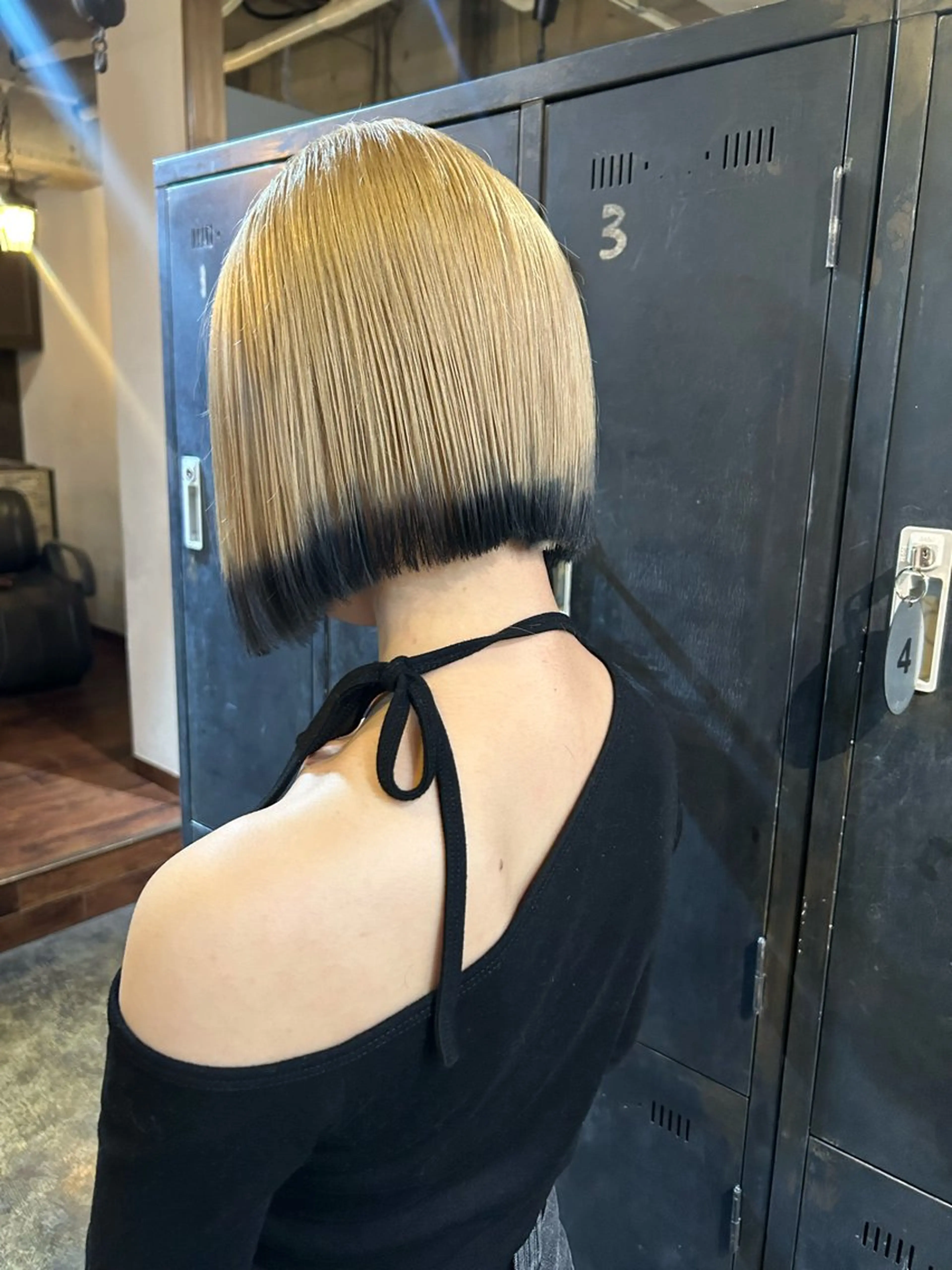 ミディアム カット ヘアカラー トリートメント L STUDIO所属・ハイトーン/ブリーチ 🧁soraのヘアスタイル