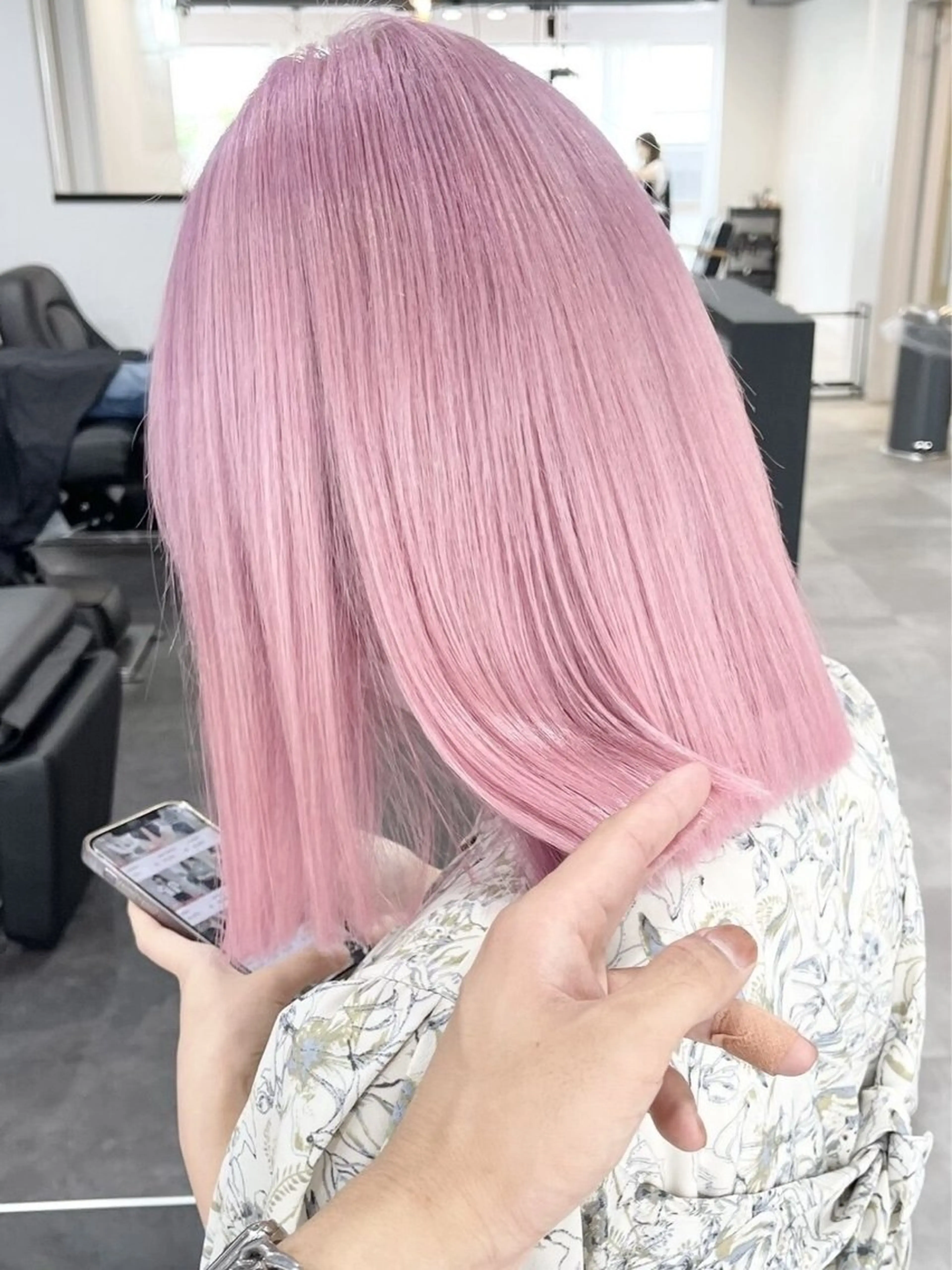 ミディアム すずか ／艶感カラー🪽🫧のヘアスタイル