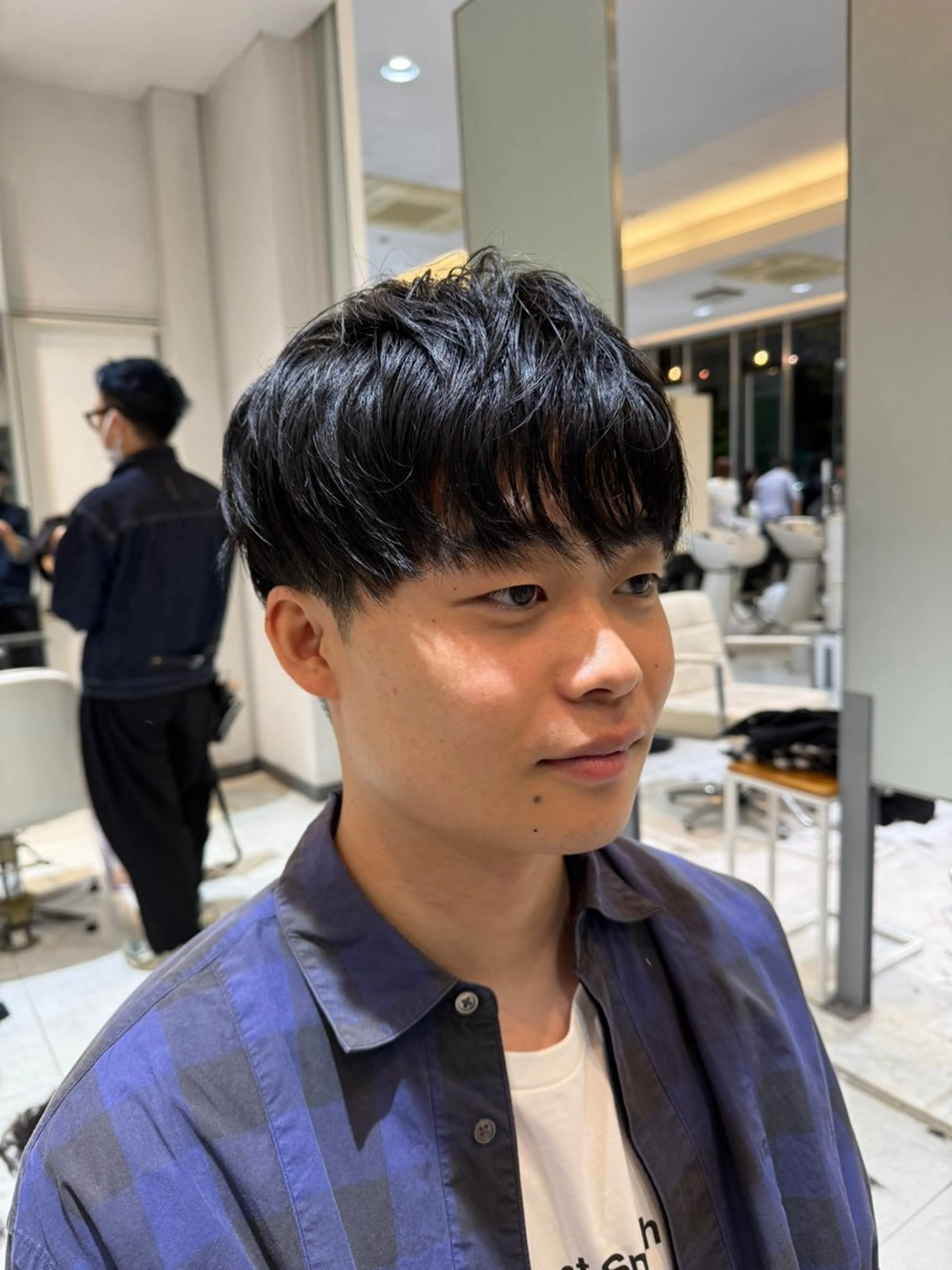 ショート カット 津田 幹太のヘアスタイル
