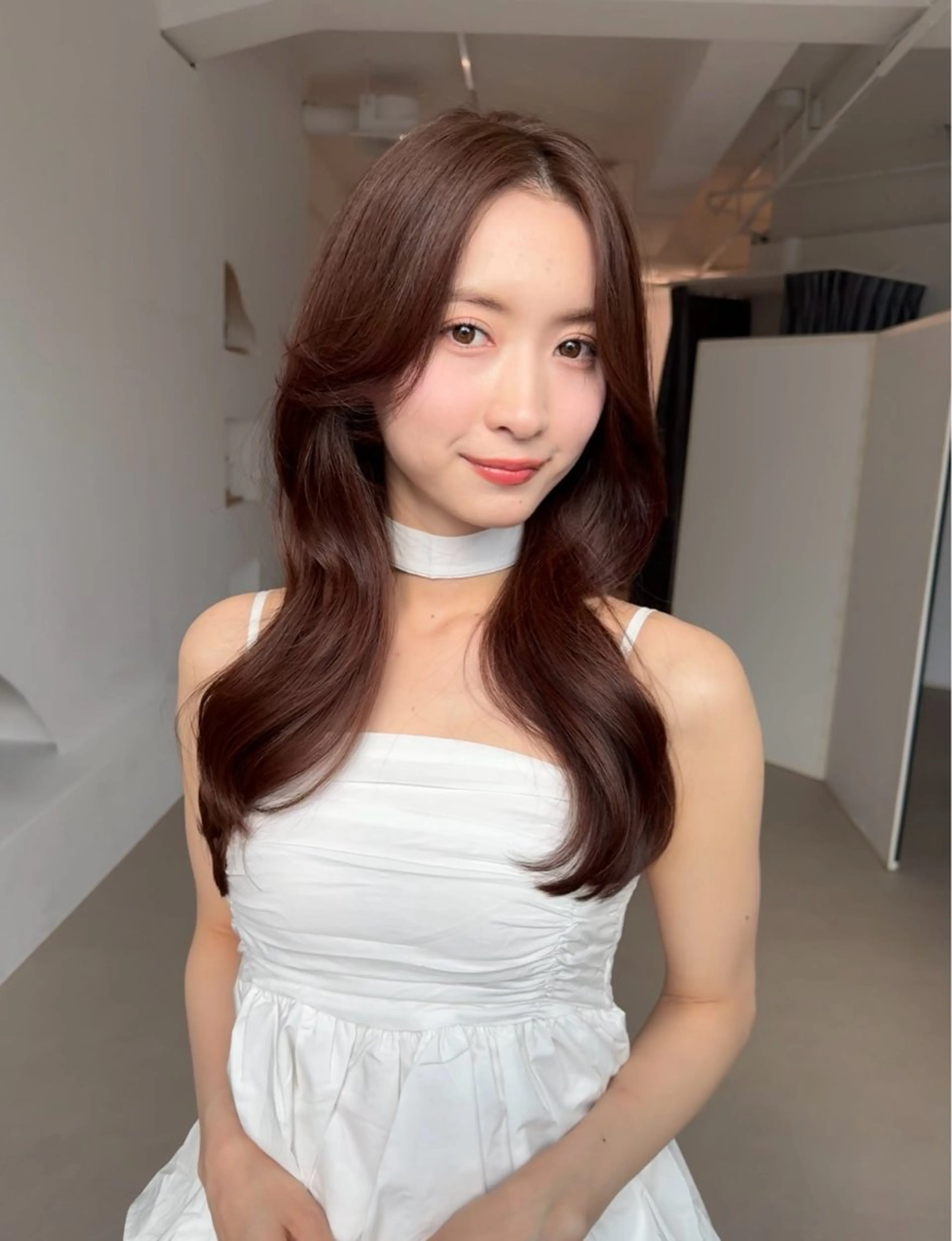 ロング カラー ヘアアレンジ 透明感カラー 顔周りカット 髪質改善 韓国風ヘア レイヤーカット カット ヘアカラー トリートメント レイヤーカット🤍 RINAのヘアスタイル
