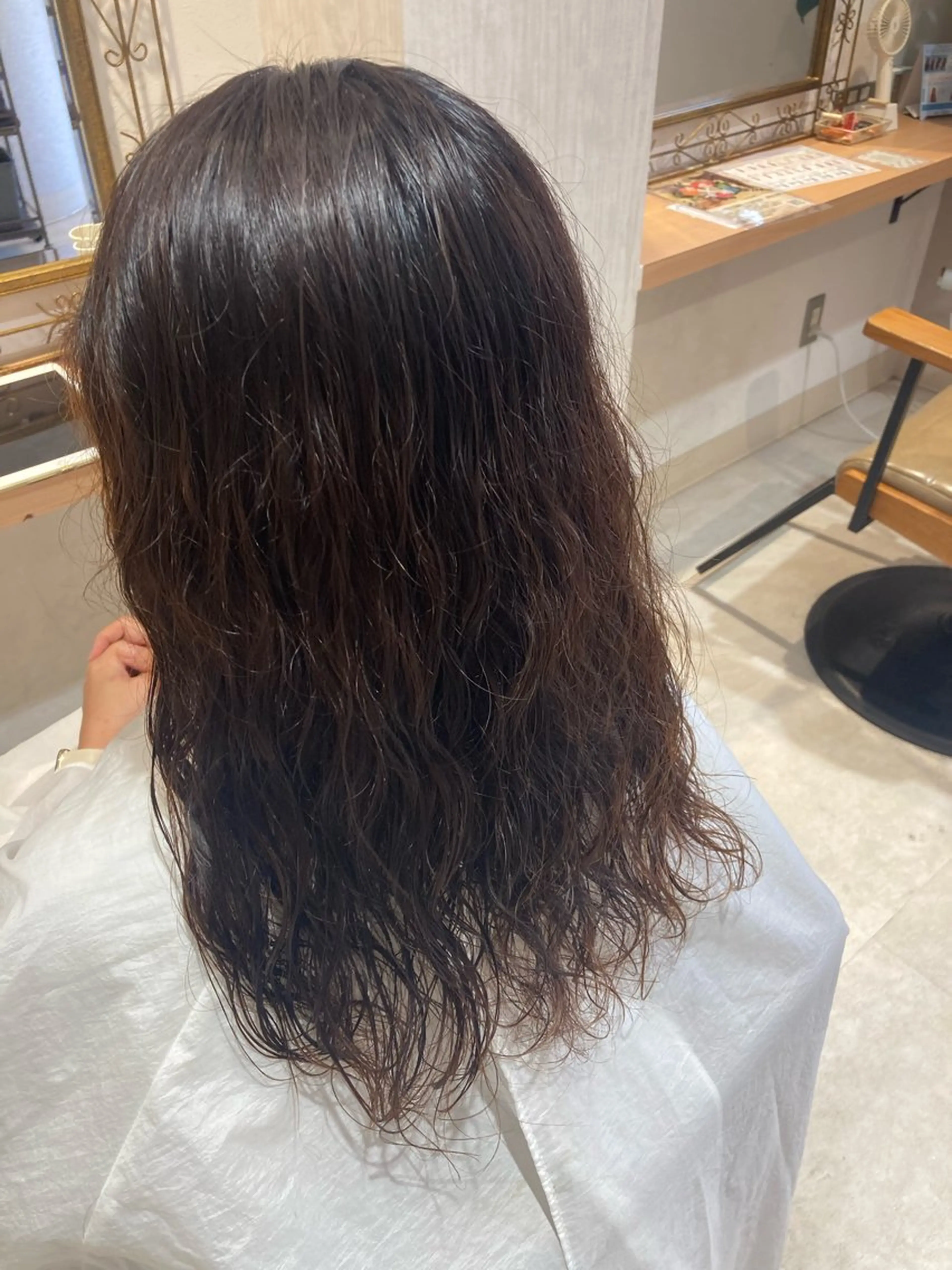 ロング パーマ ツヤカラー3850 まいのヘアスタイル