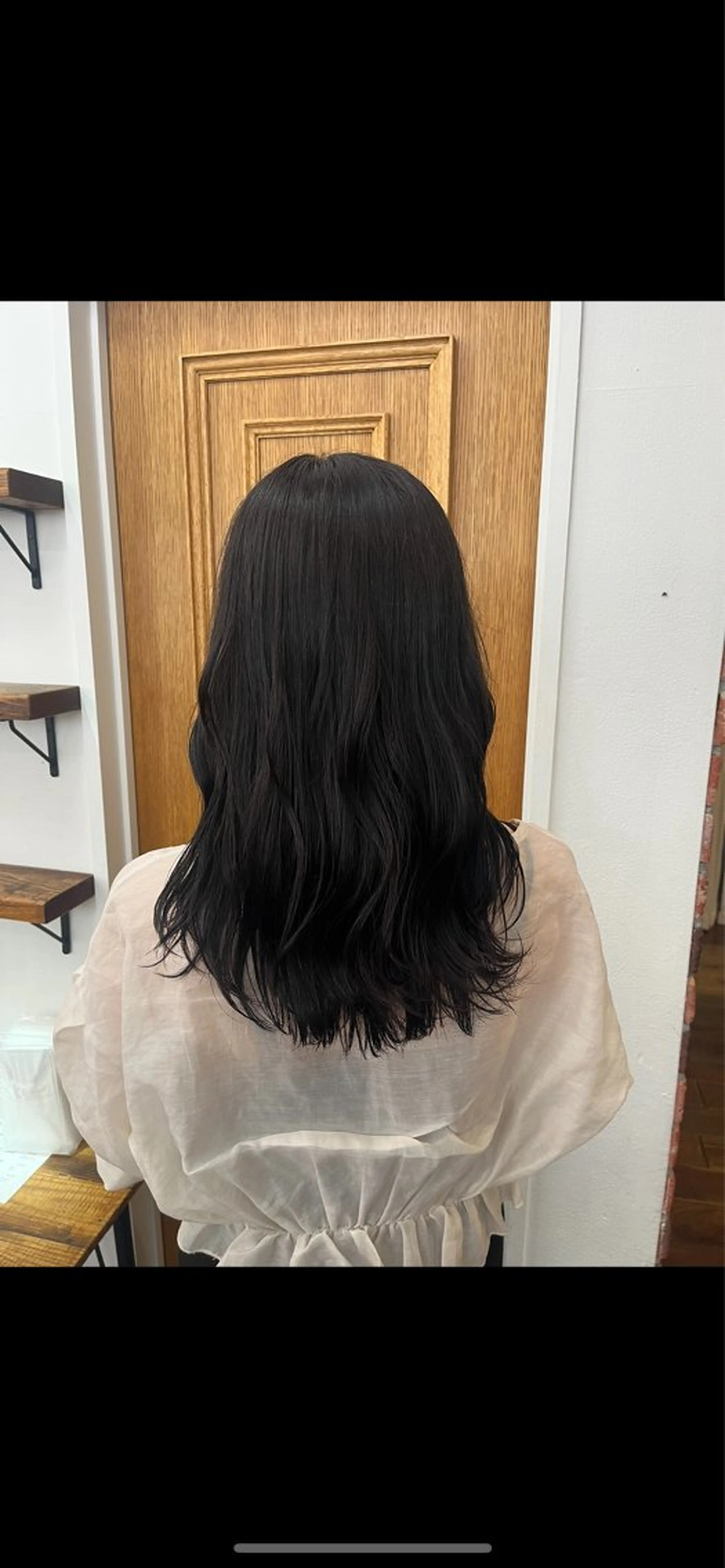 セミロング カラー くいた あやなのヘアスタイル