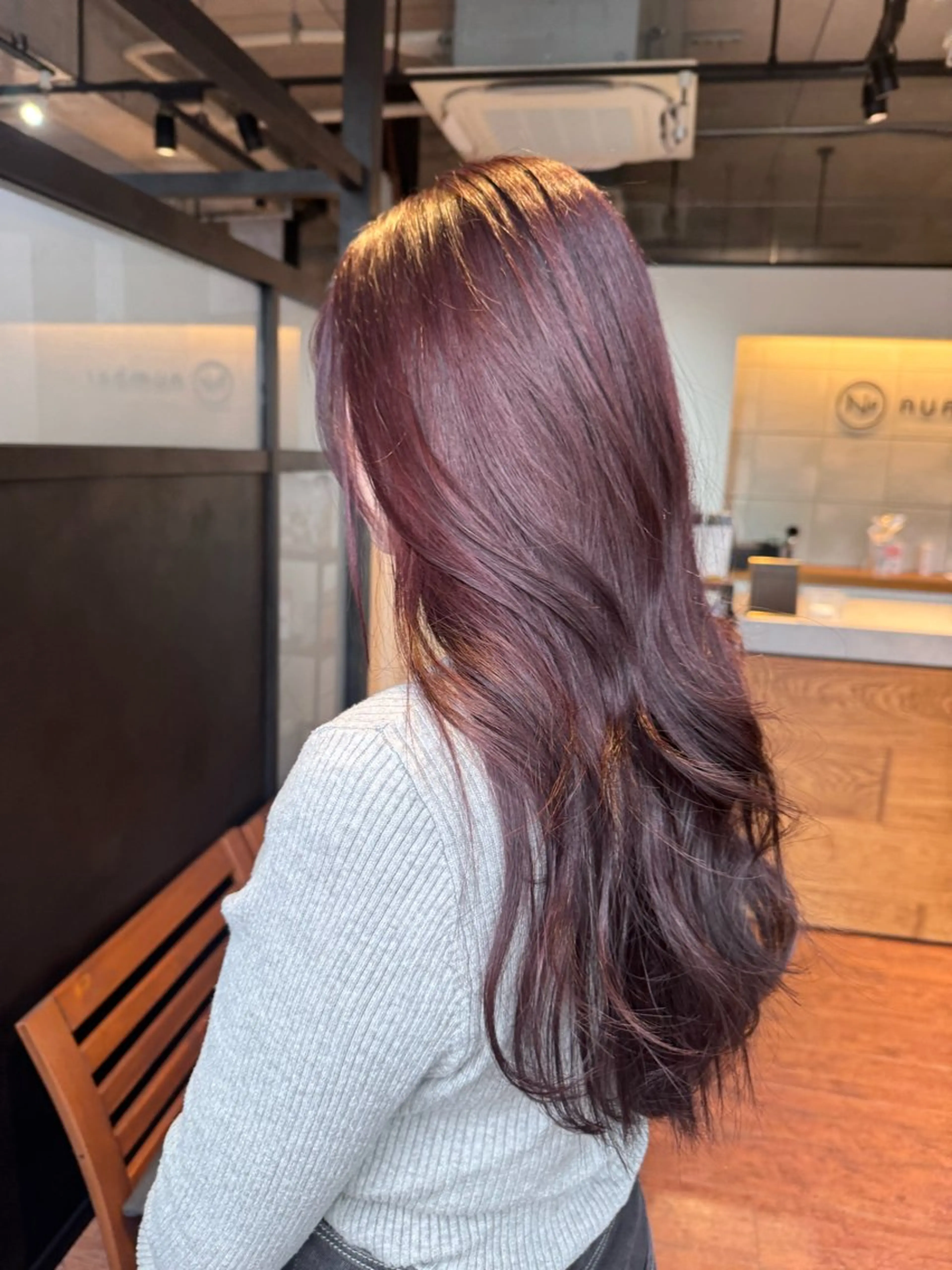 ロング sora/ 暖色カラー🌷のヘアスタイル