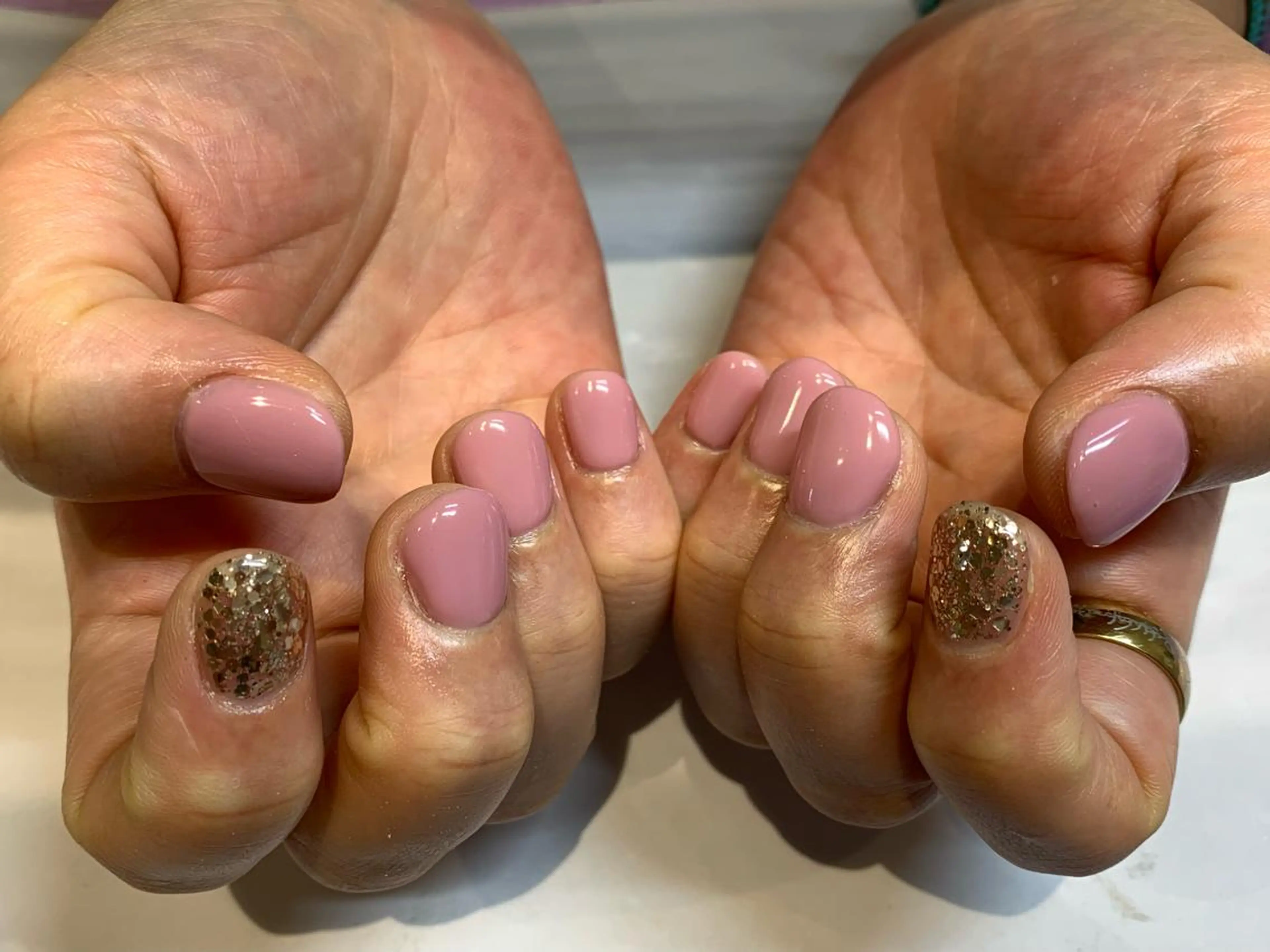 ネイル ワンカラーネイル マキノ ユイのネイルデザイン