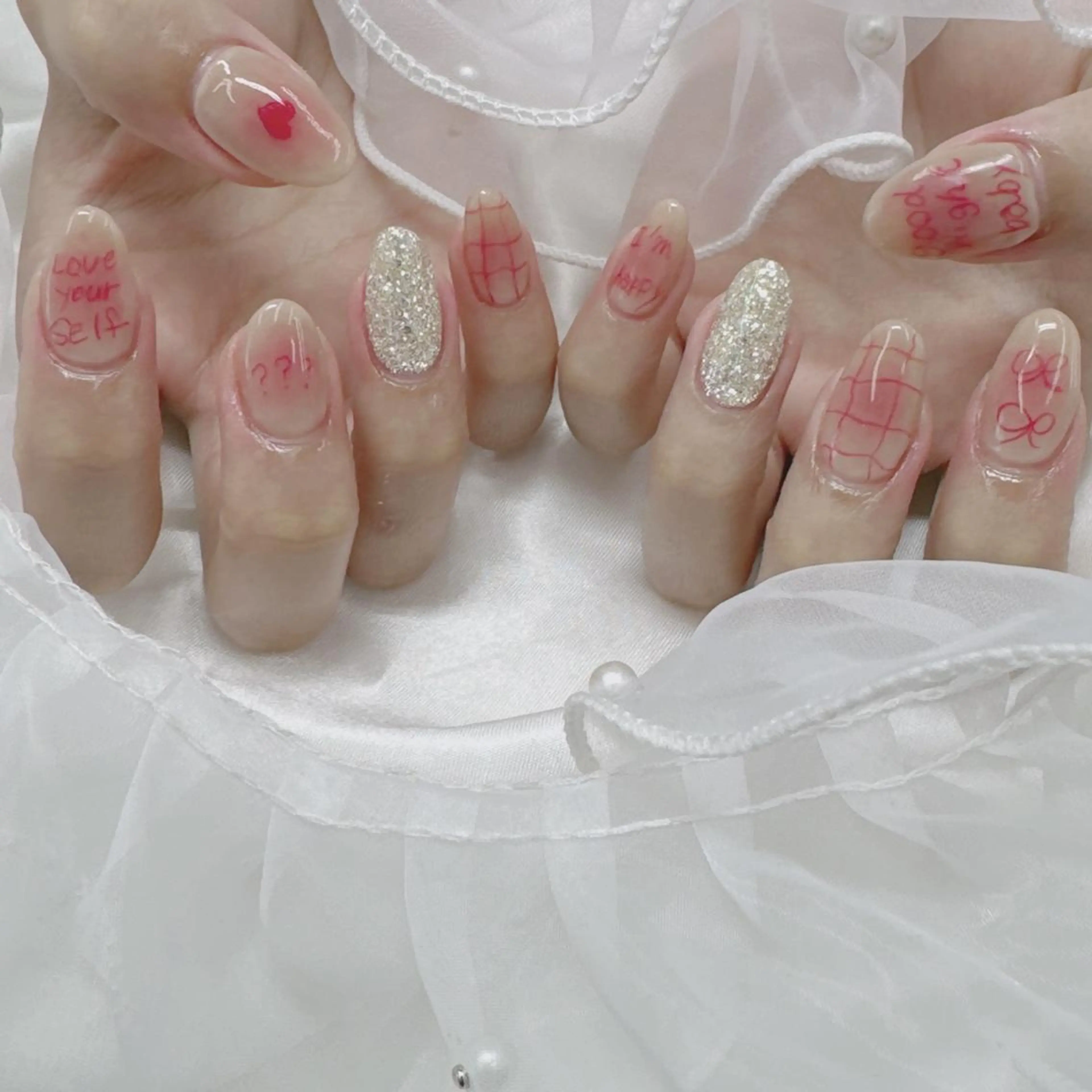 ネイル Nail salon Honey Beeのネイルデザイン