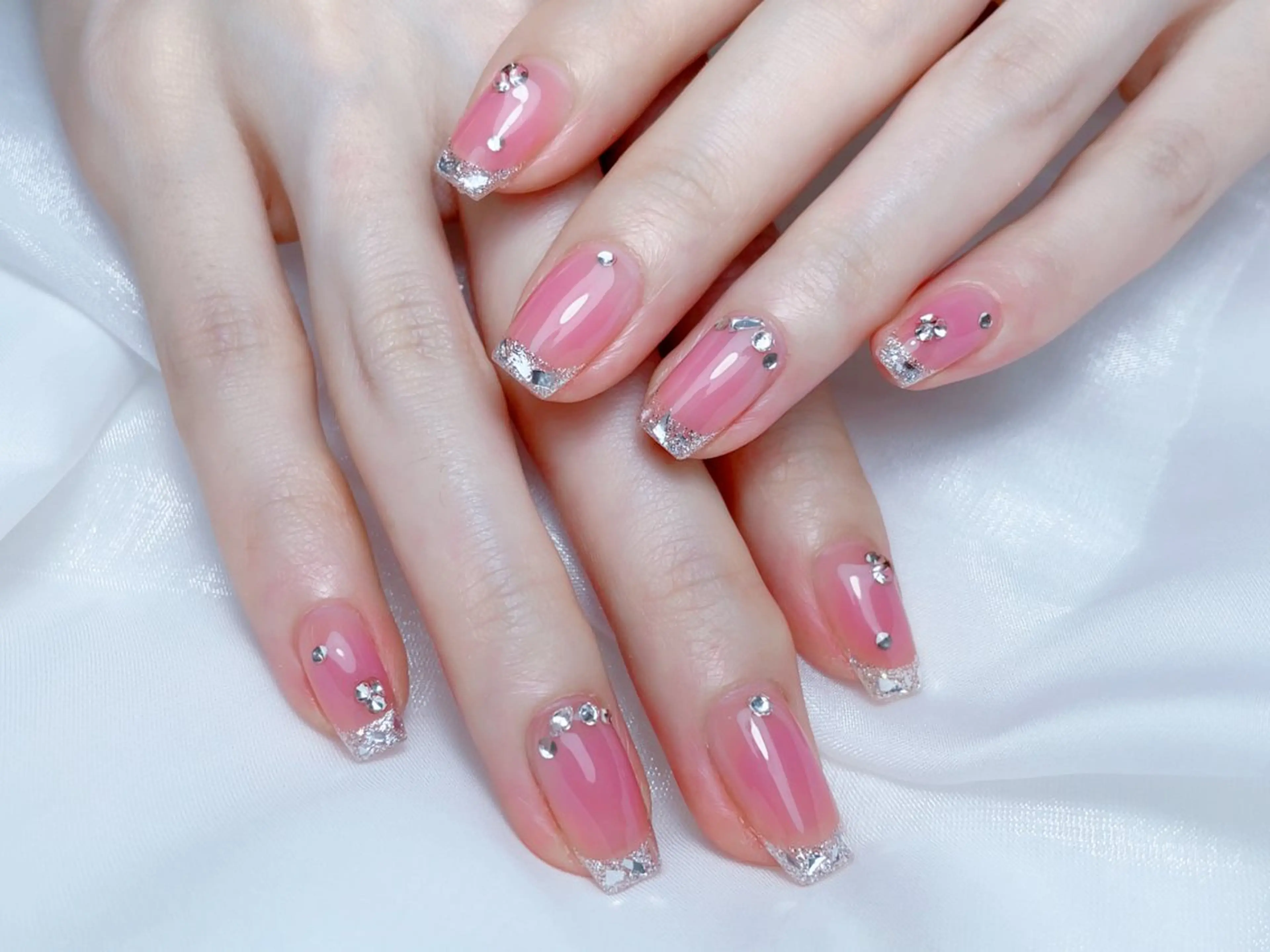 ネイル ハンドネイル M🌷nail 長さだし専門店のネイルデザイン