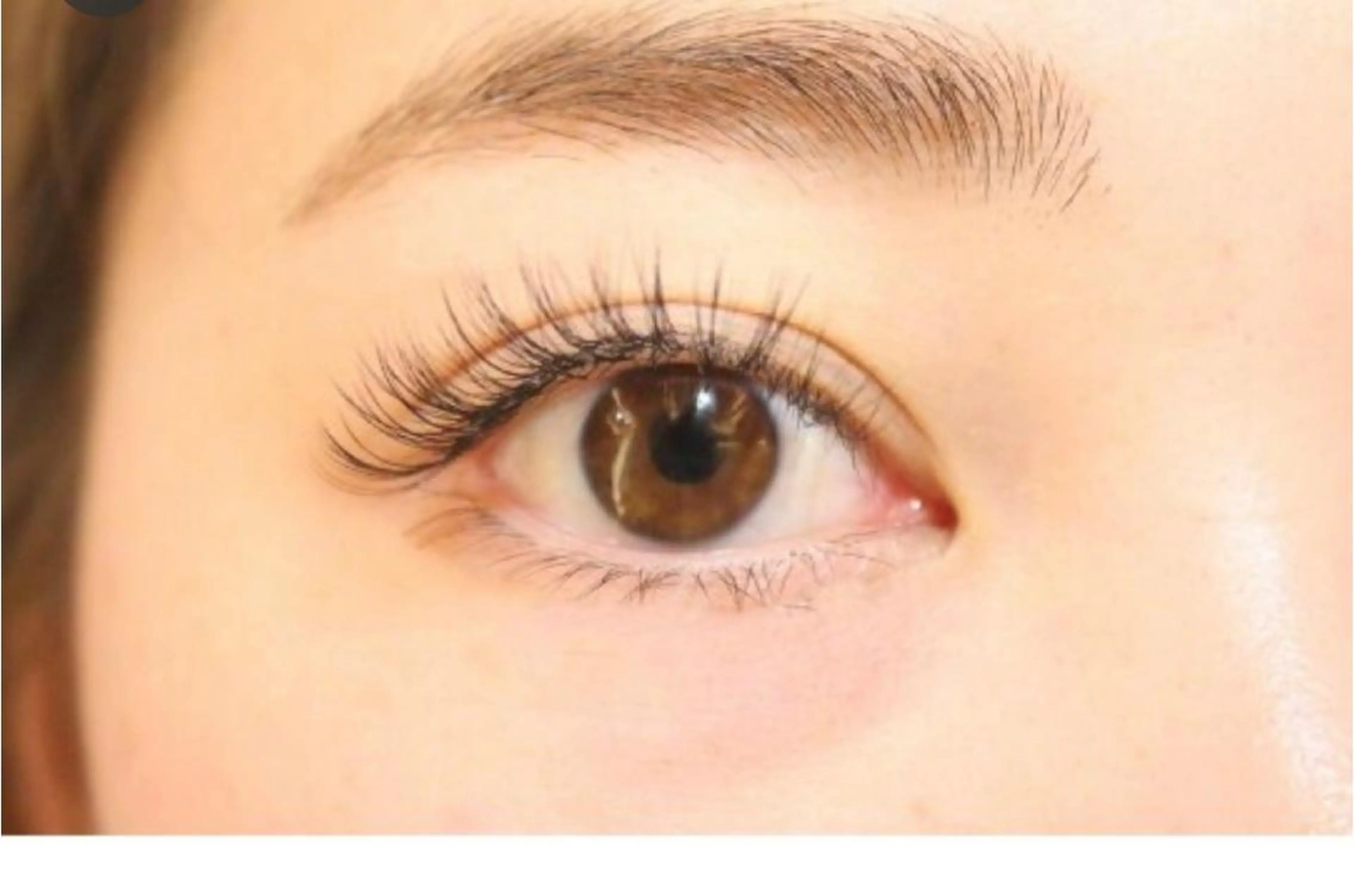 マツエク・マツパ 松永 夏のヘアスタイル