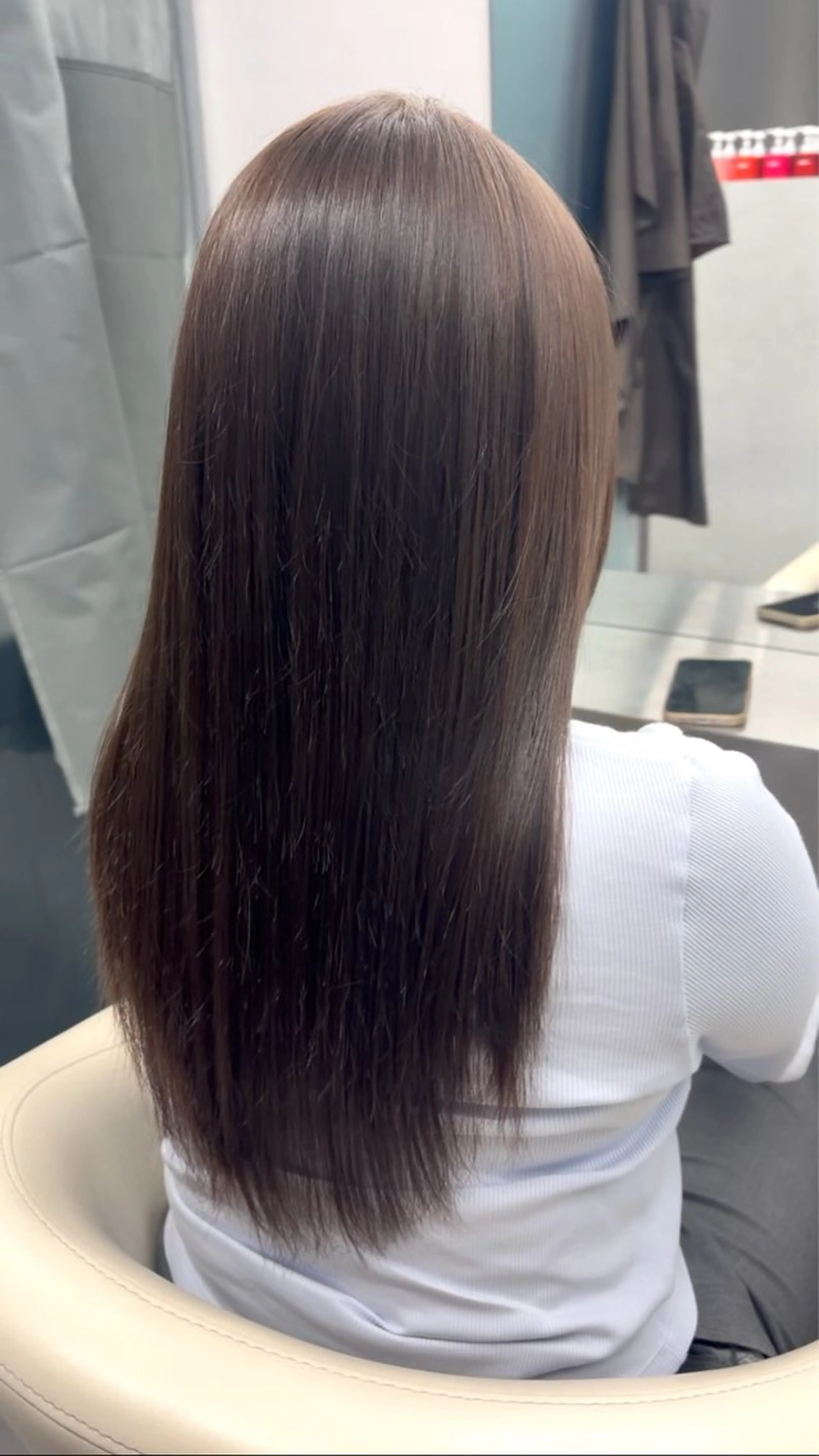 ロング カラー 江坂 mikuのヘアスタイル