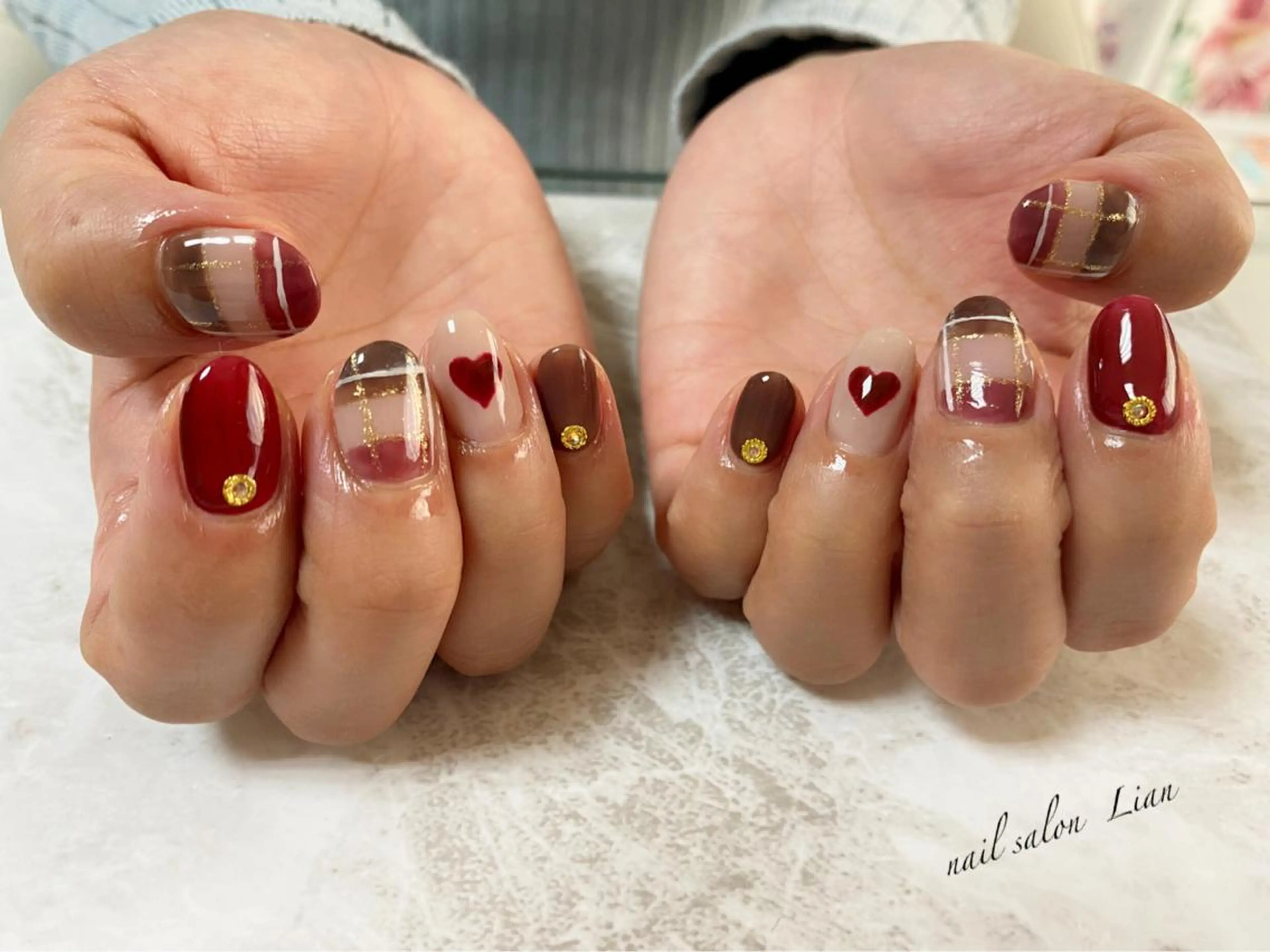 ミディアム ネイル nail salon Lianのネイルデザイン