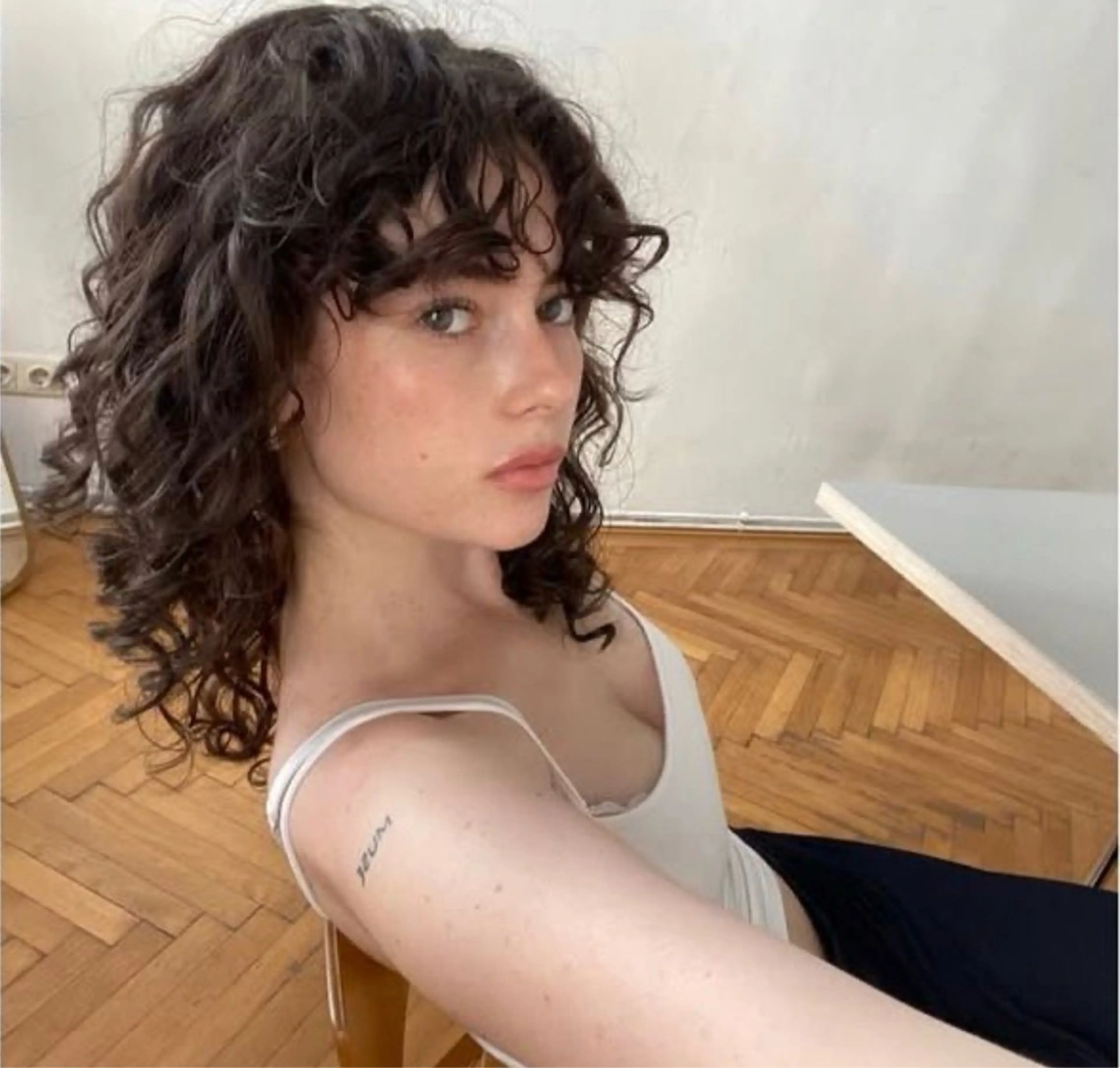 セミロング セミロングパーマ モデル募集中❗️ 吹矢　渉のヘアスタイル