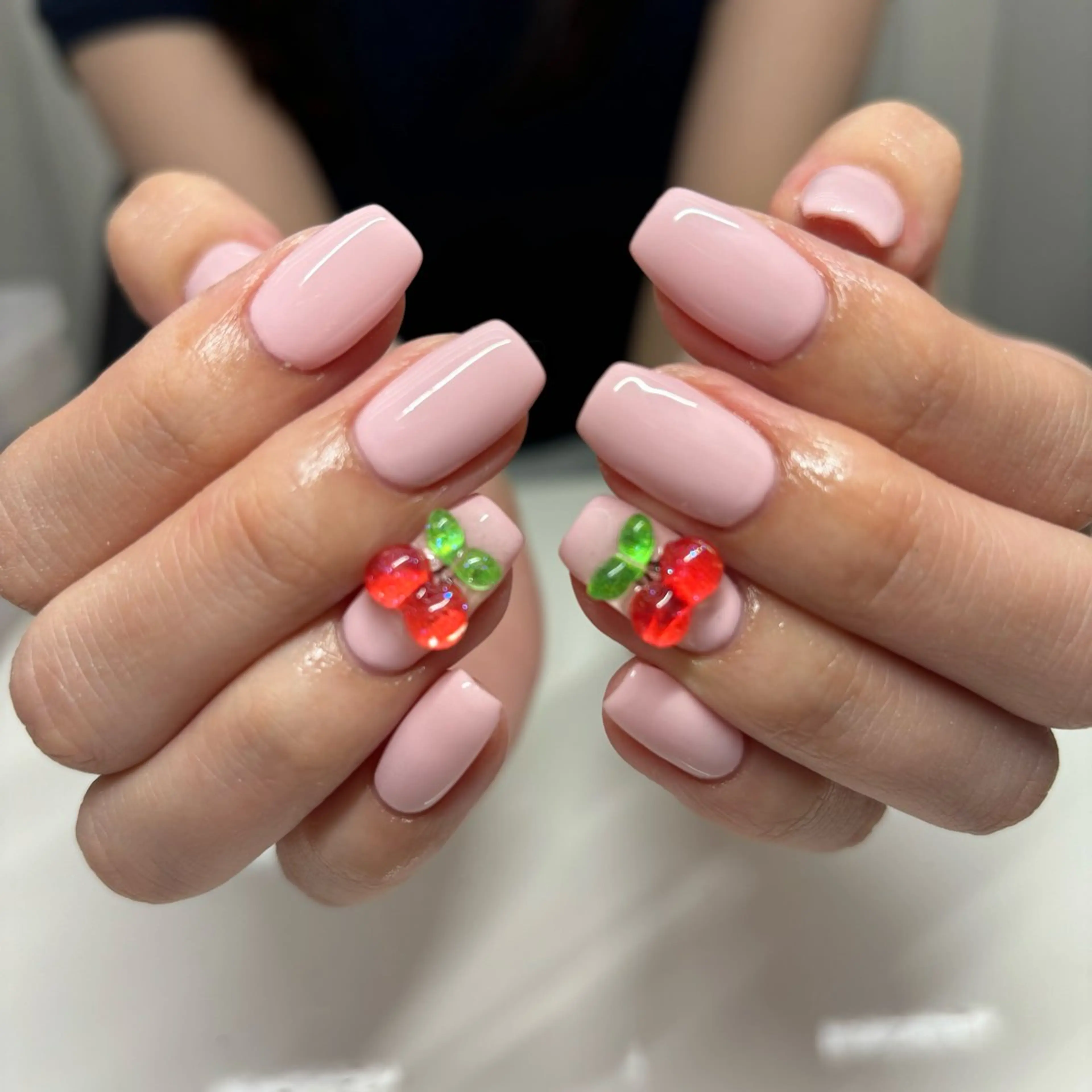 ネイル ハンドネイル ハンドケア RUKA 美容院×ネイリストのヘアスタイル