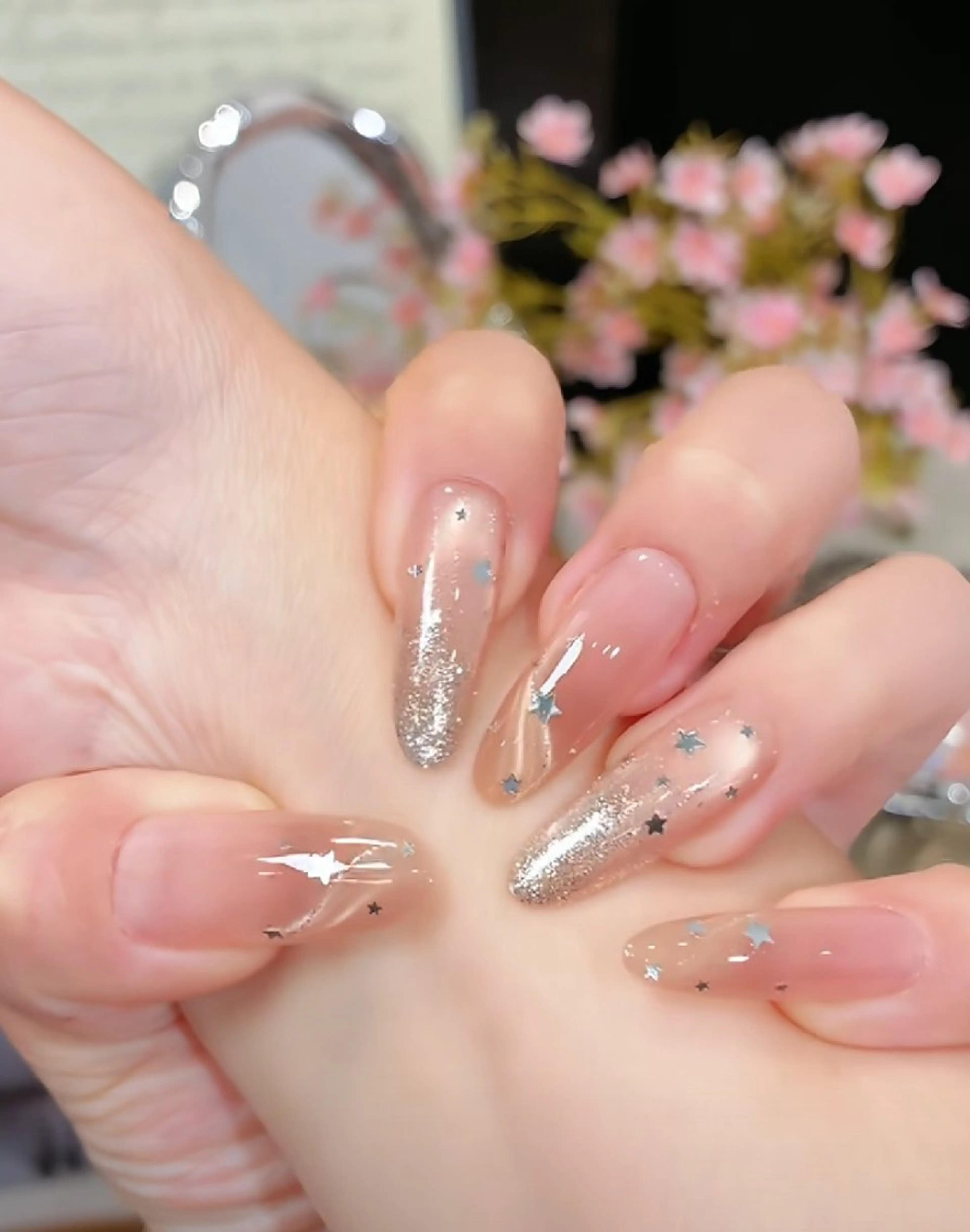 ネイル 🌻🌸🌻ひま わり🌻🌸🌻のネイルデザイン