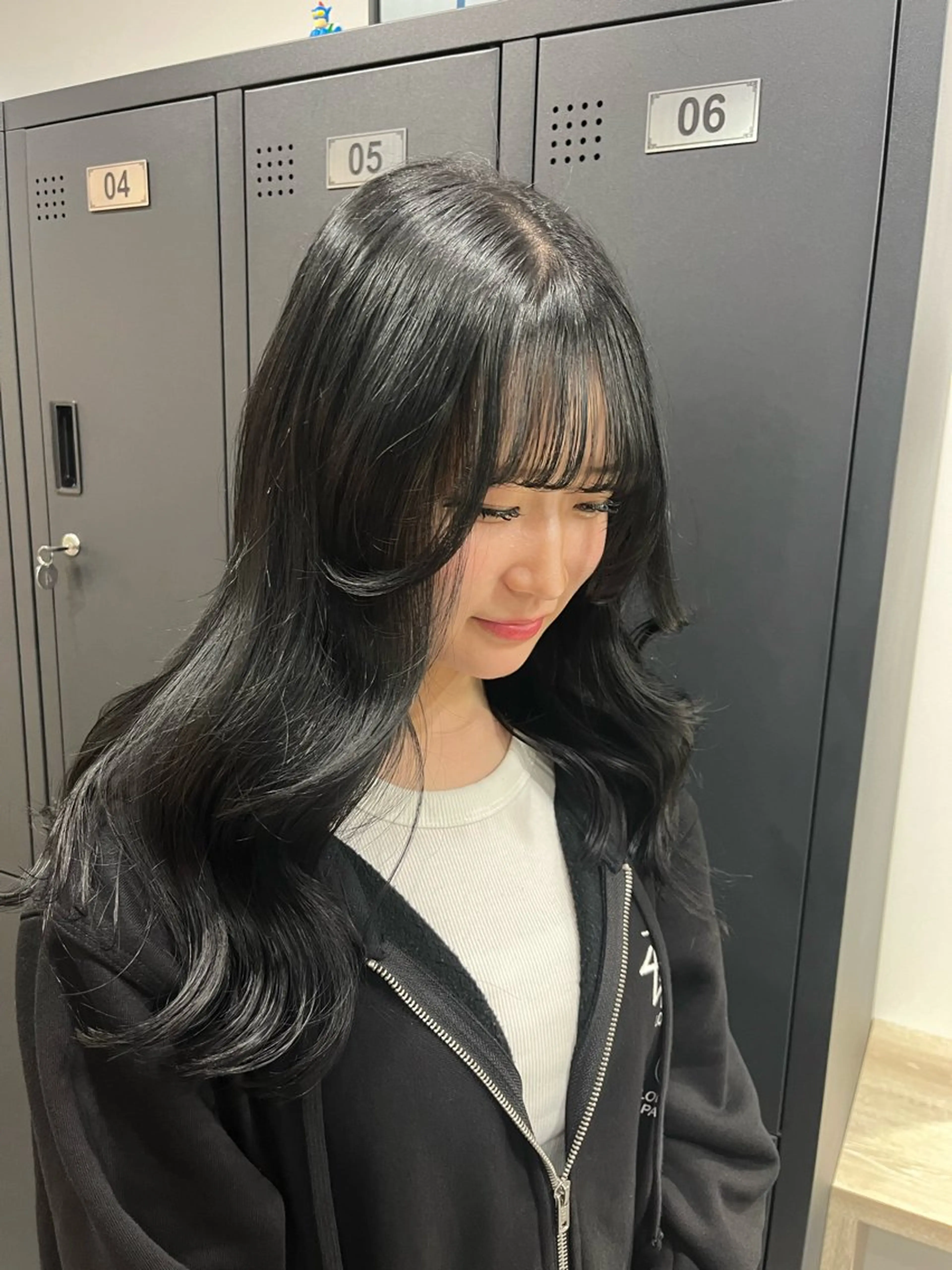 ロング ヘアカラー トリートメント EIGHTyokosuka所属・ハイトーン 🦋🎶LENのヘアスタイル