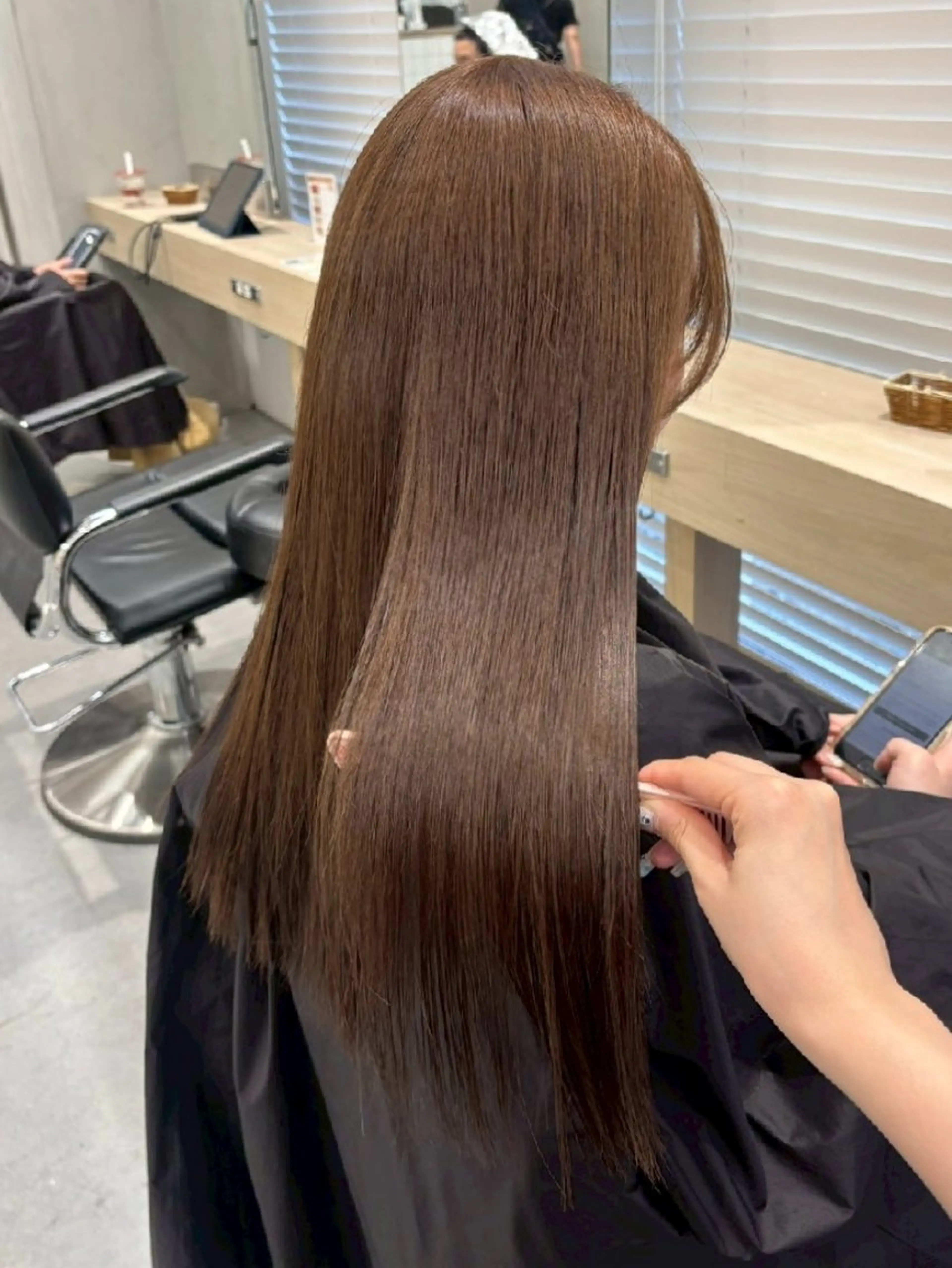 ロング ヘアカラー ほんま ひろみのヘアスタイル