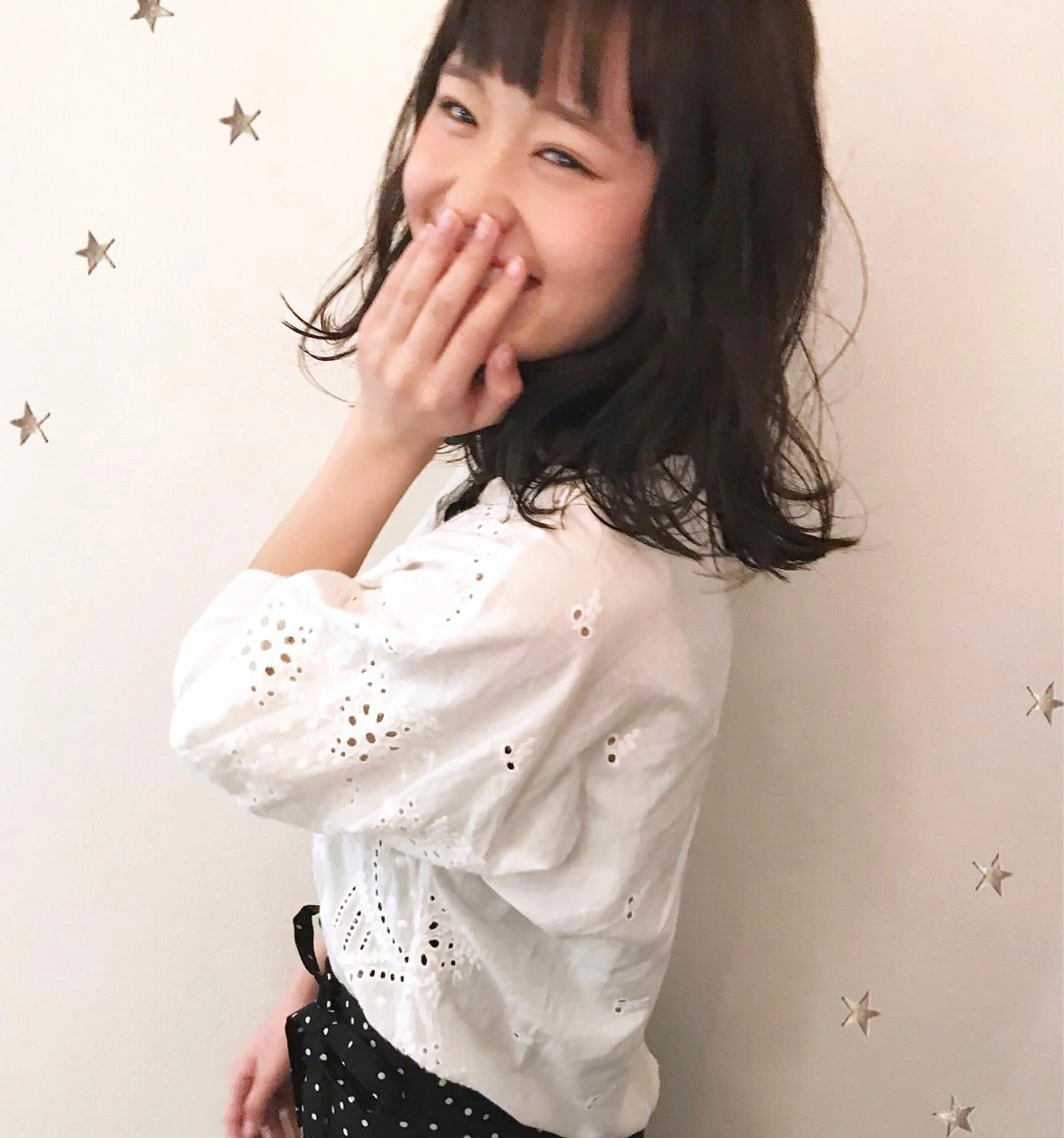 ミディアム カラー 市川 千夏のヘアスタイル