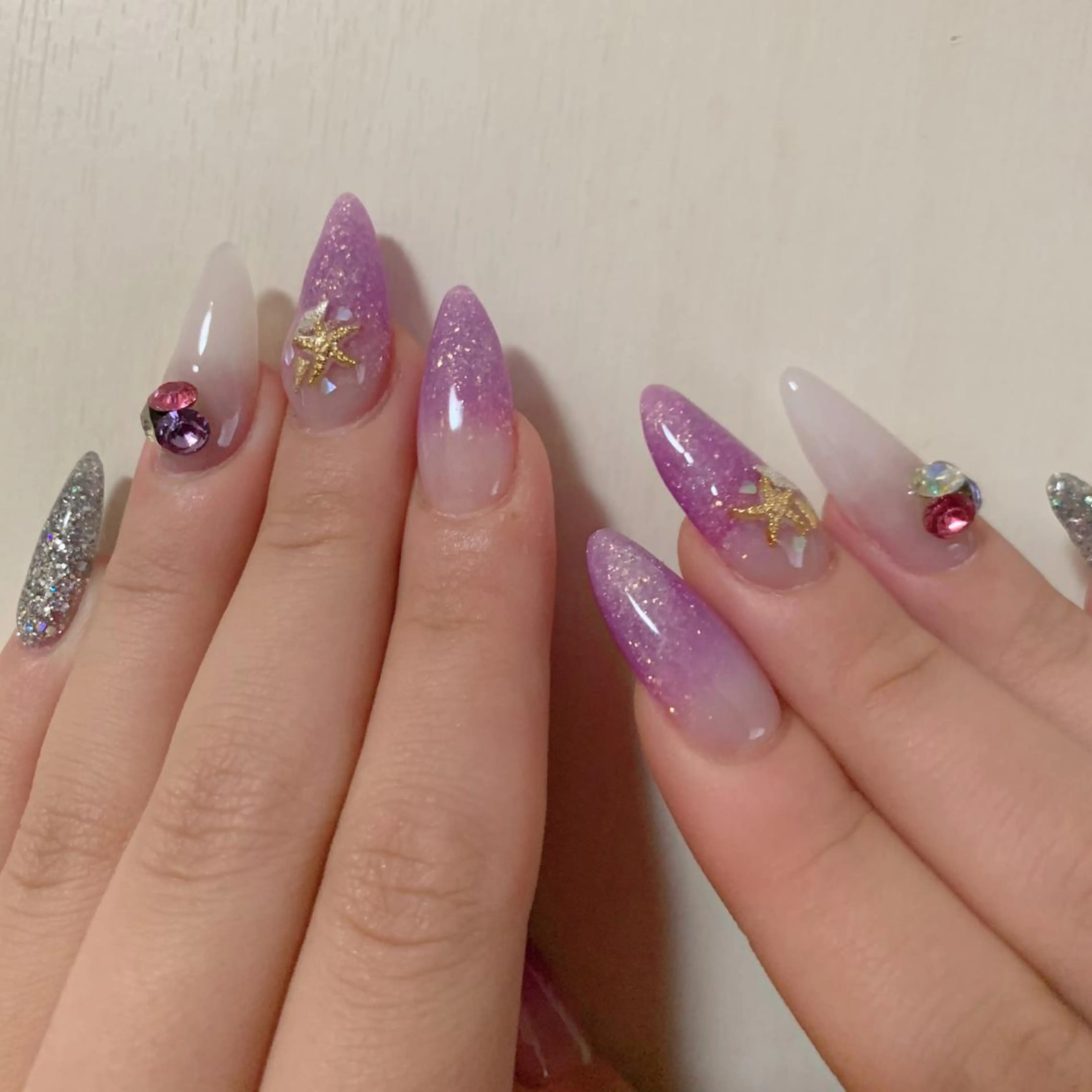 ネイル 春日井ネイルサロン iroのネイルデザイン