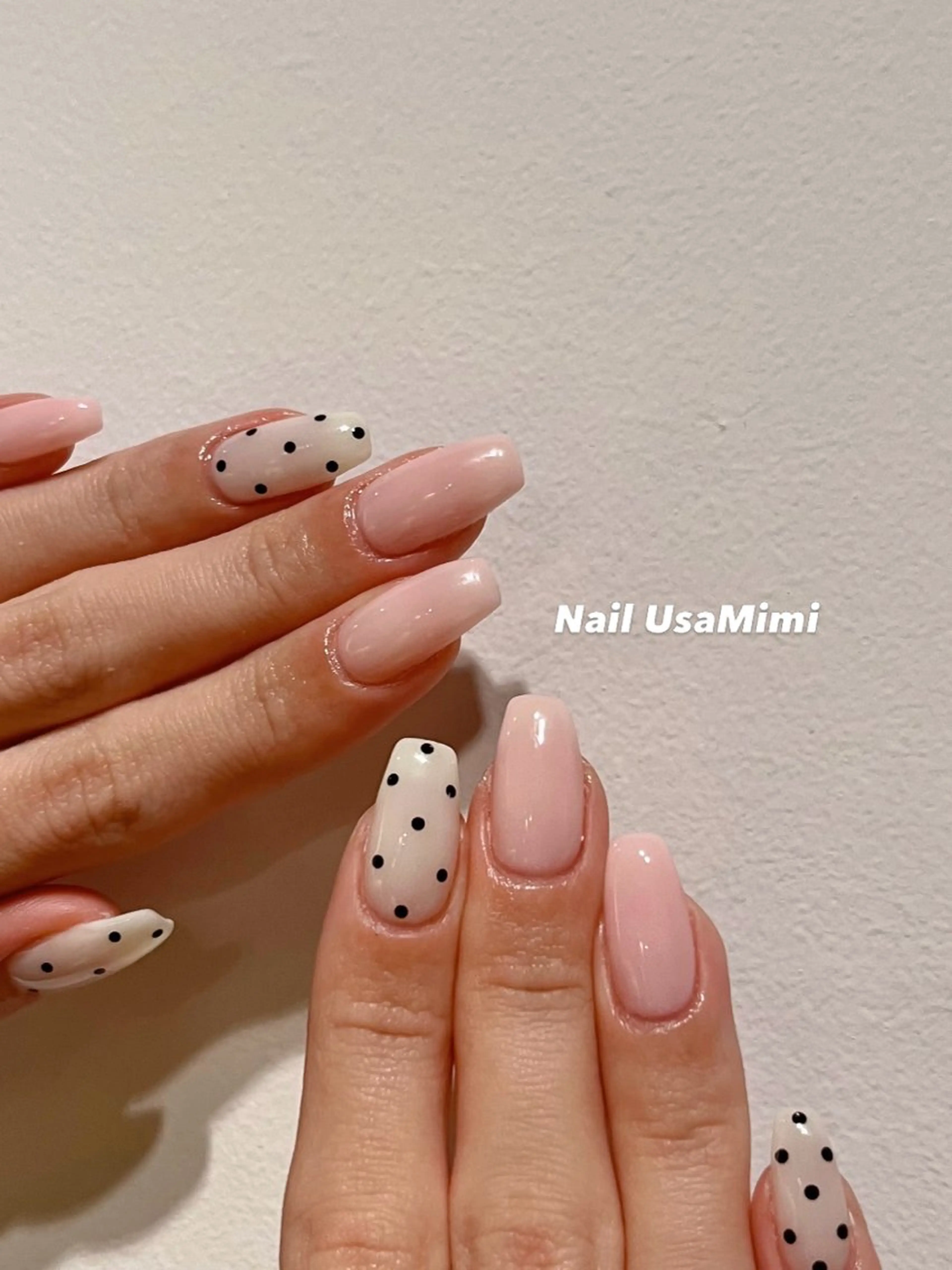 ネイル アートネイル ドット ジェルネイル キラキラネイル オフィスネイル ハンドネイル Nail Usa Mimi ASAKOのネイルデザイン