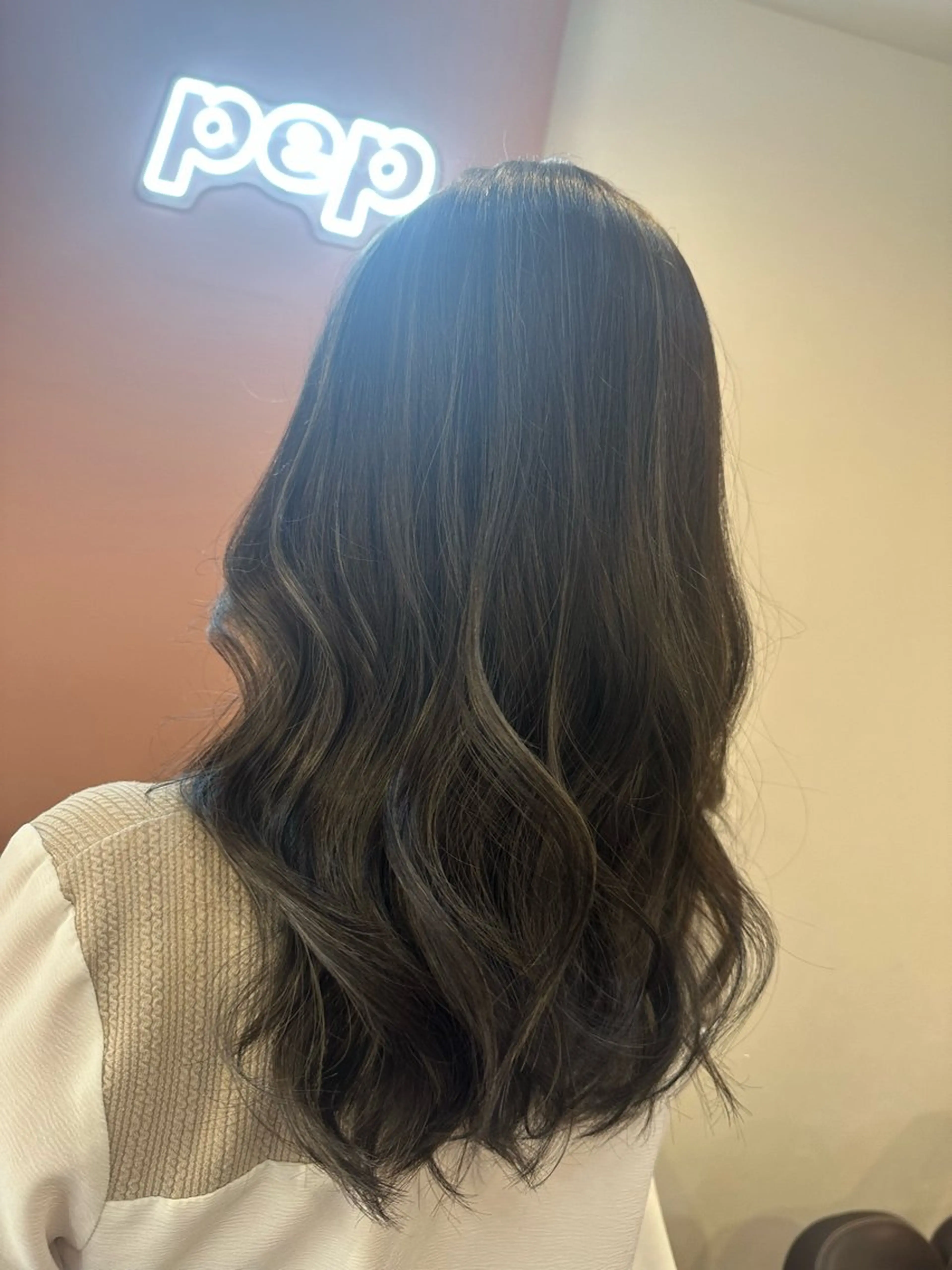 セミロング カラー カット ヘアカラー トリートメント pep natsumiのヘアスタイル