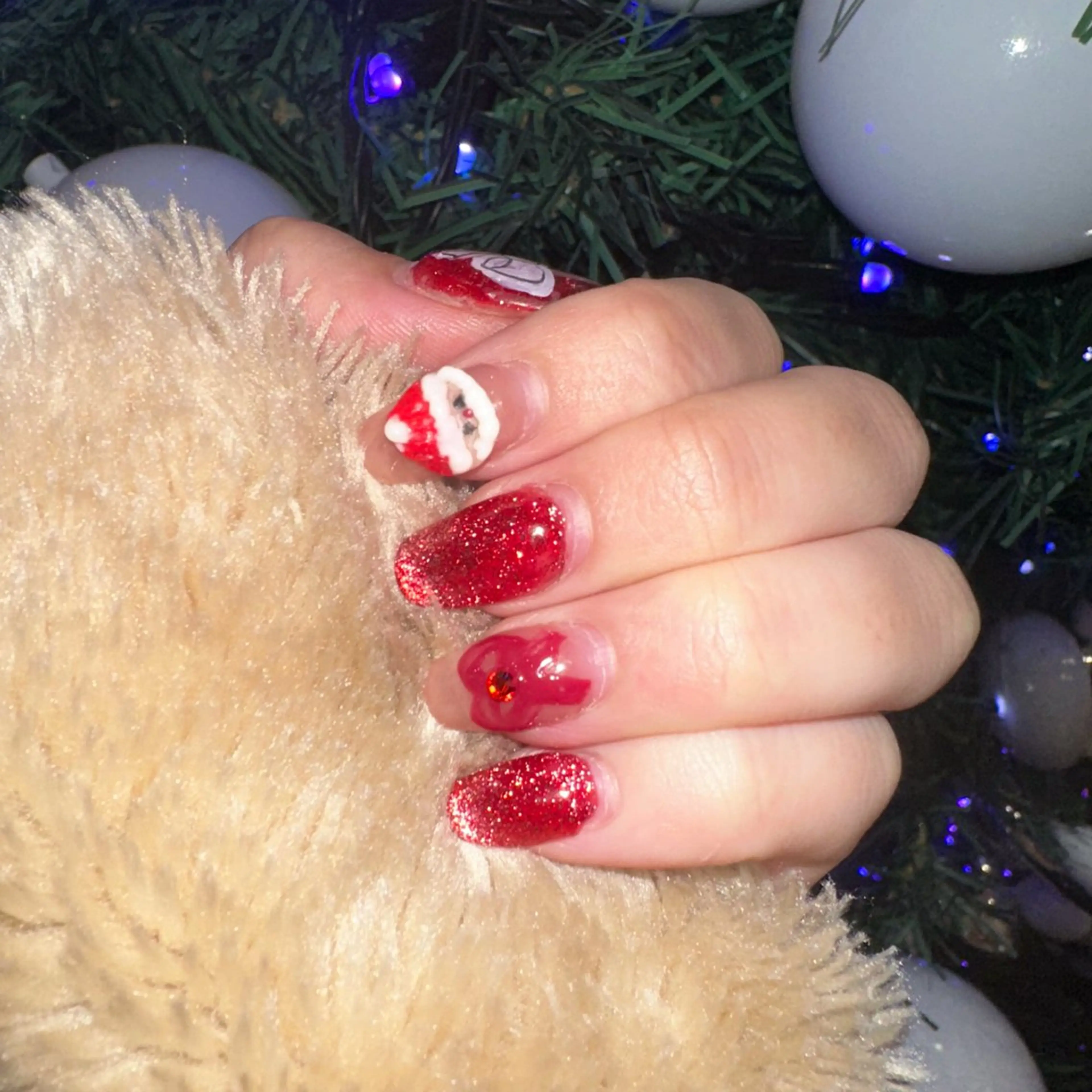ネイル 冬ネイル クリスマス Bonnal所属・Manamǐ 個性派のネイルデザイン