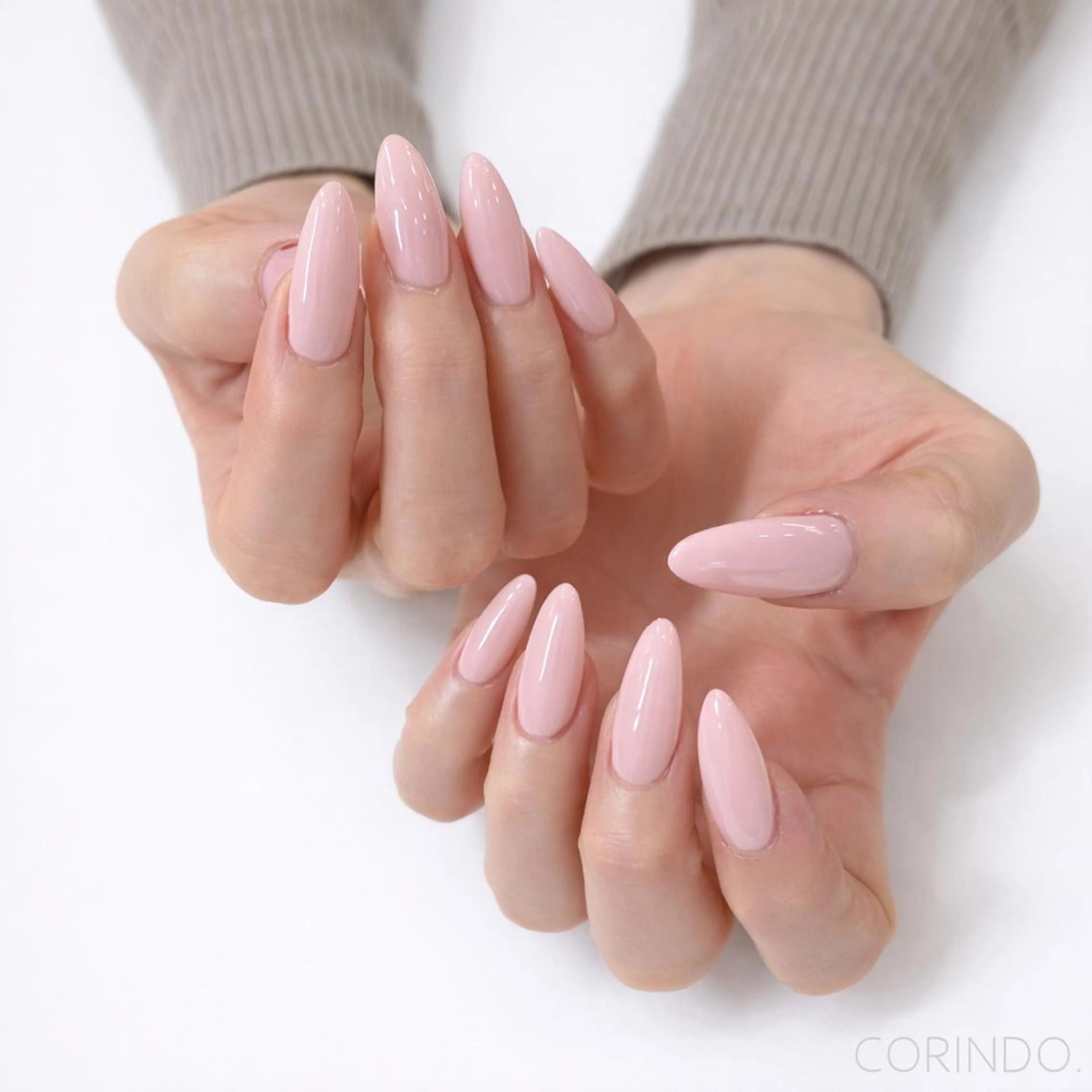 ジェルネイル【オフなし】🩷店長仕上🩷🤍10本 長さだし+ワンカラーorマグネット🤍💅HAND💅の写真