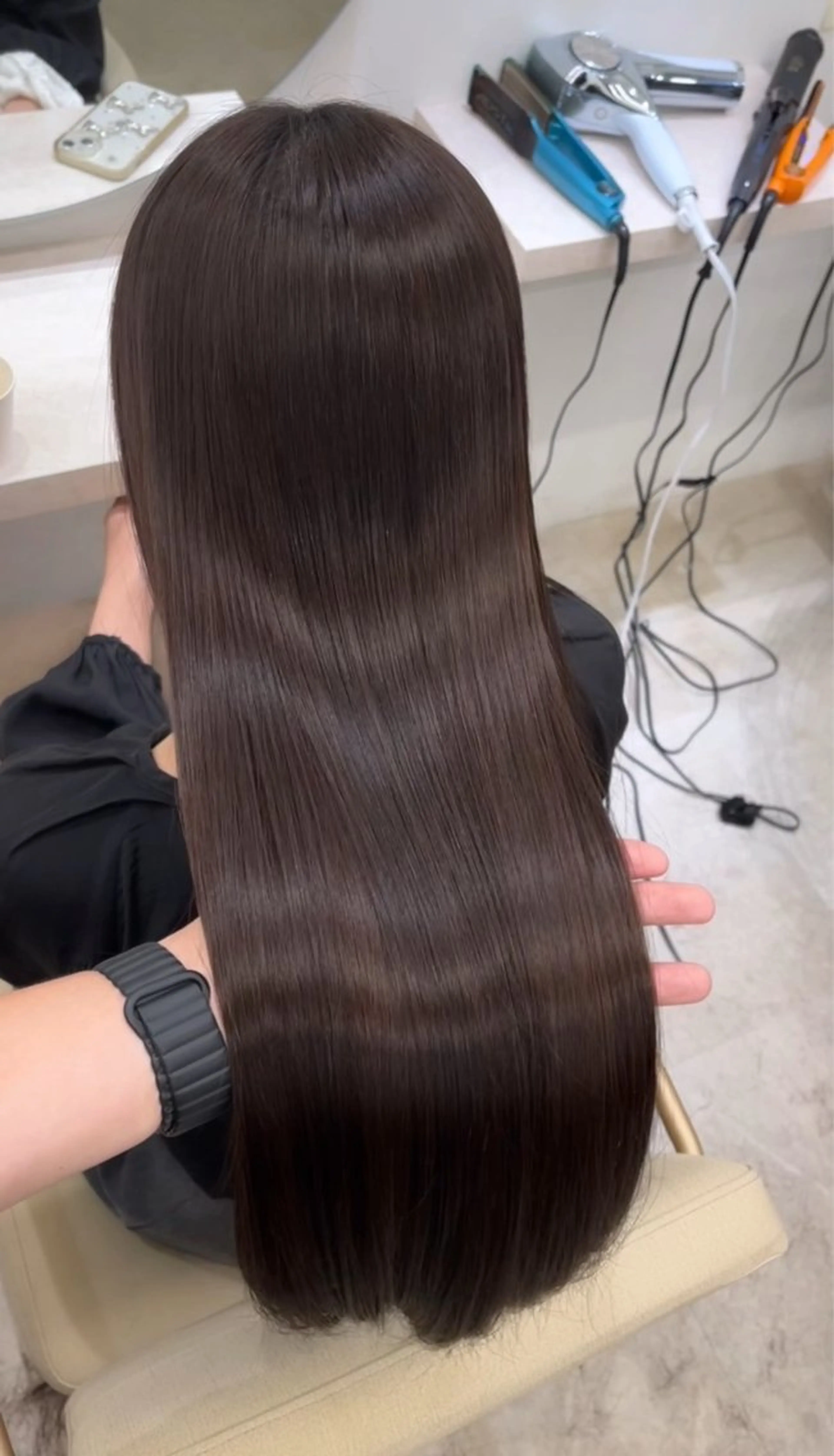 ロング カット ヘアカラー 縮毛矯正 トリートメント 髪質改善/縮毛矯正 梅田茶屋町/西尾祐作のヘアスタイル