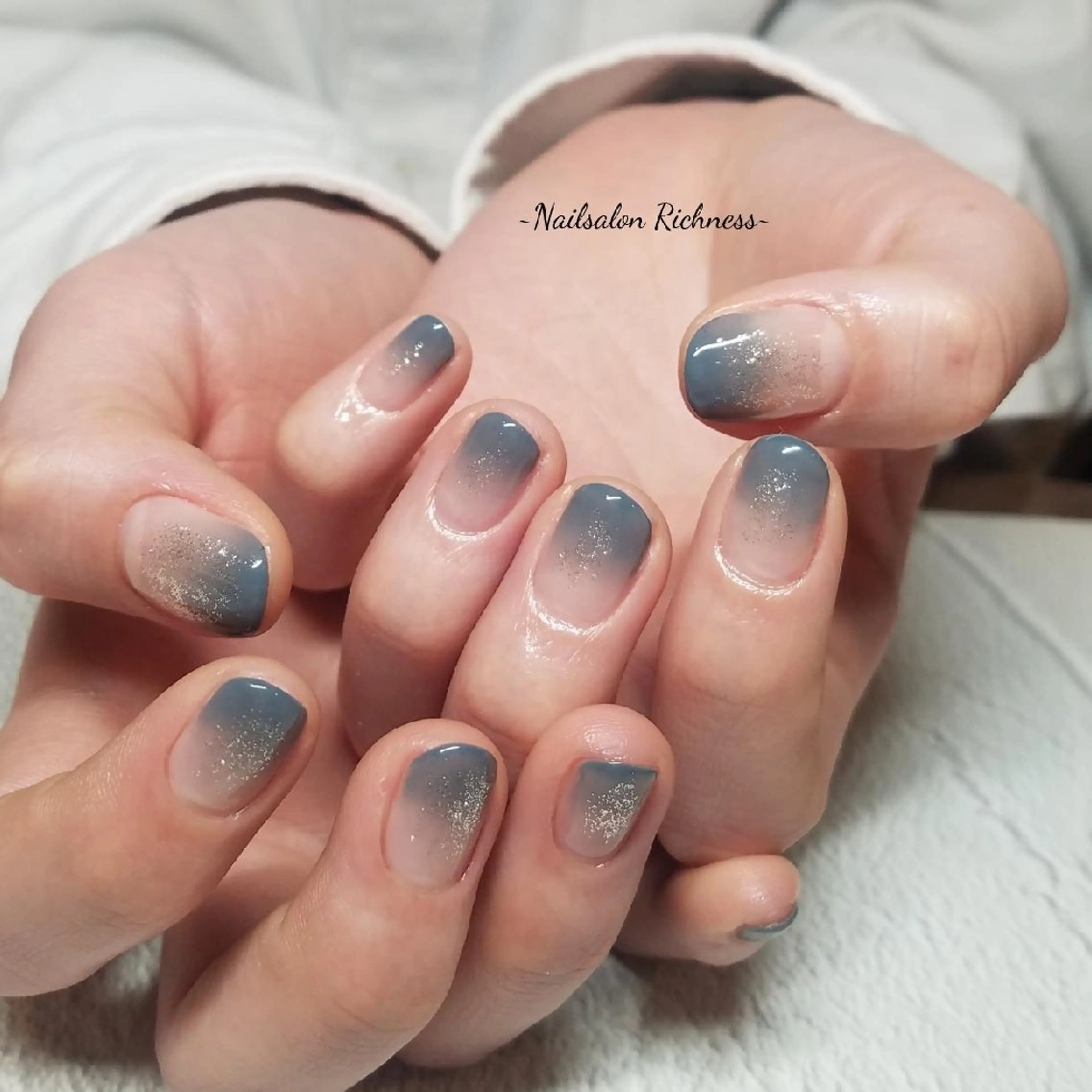 ネイル グラデーション ラメ(グリッター) I. Yukariのネイルデザイン