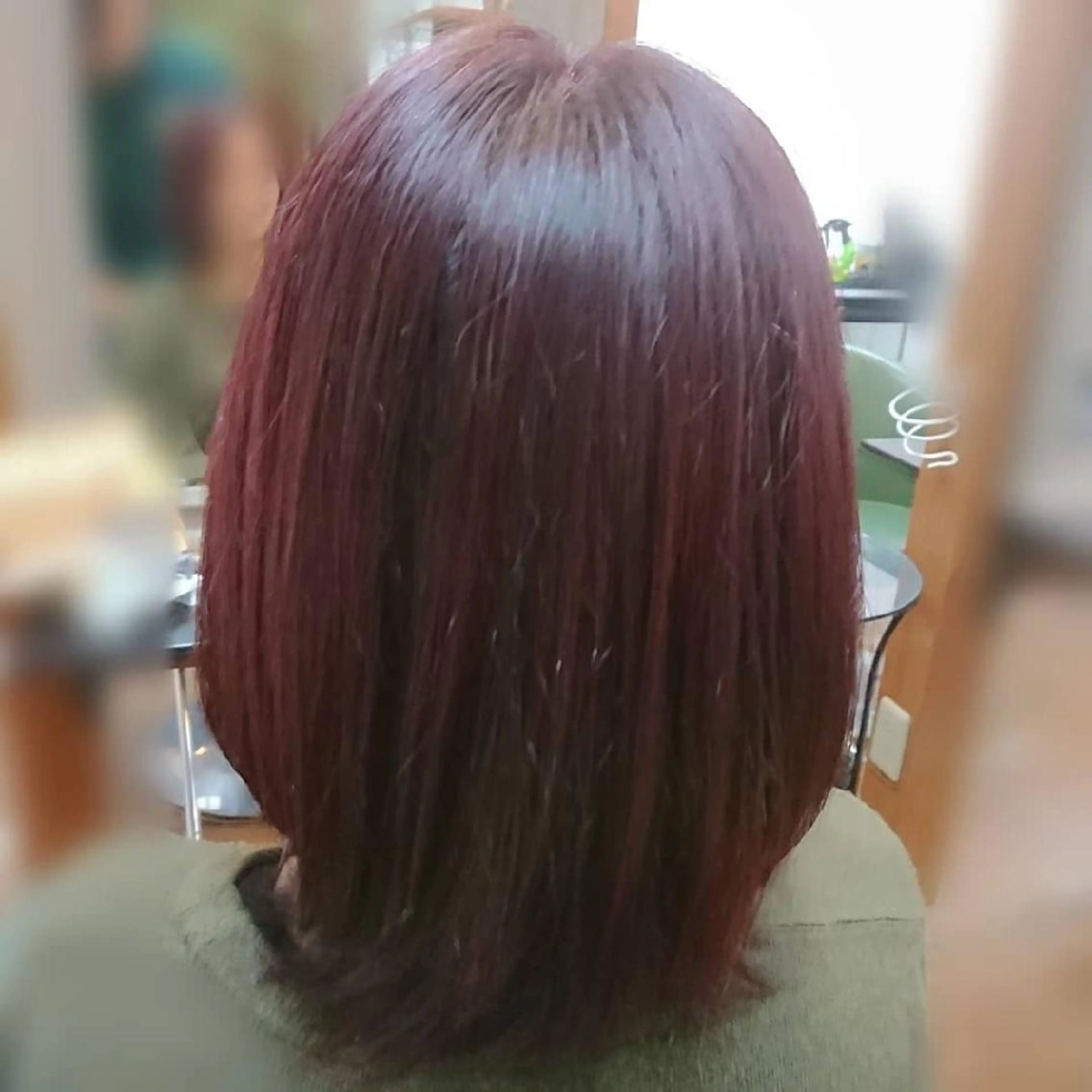 ミディアム ヘアカラー トリートメント 渡辺 康行のヘアスタイル