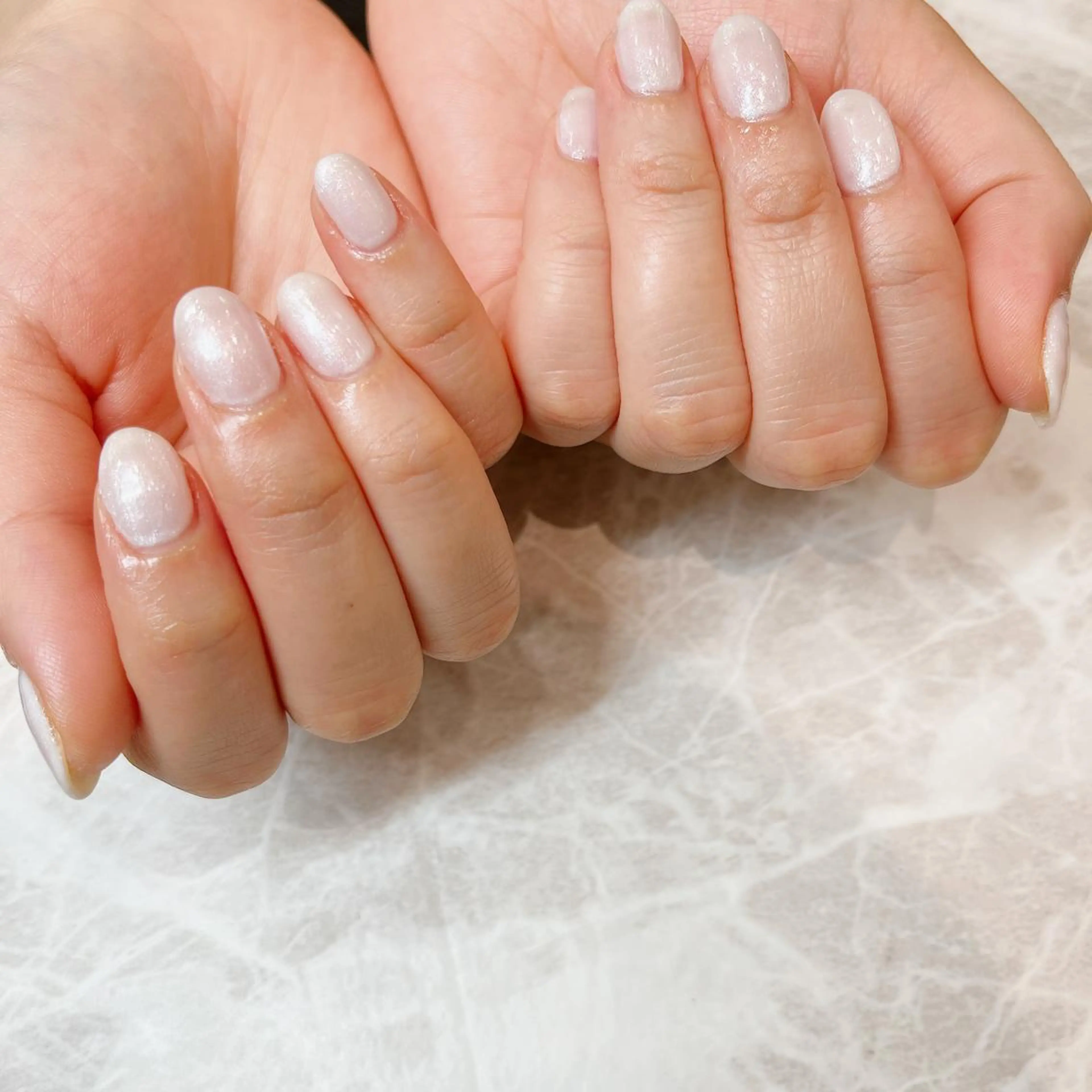 ネイル ワンカラーネイル ホワイト ハンドネイル 関谷 真登佳のネイルデザイン