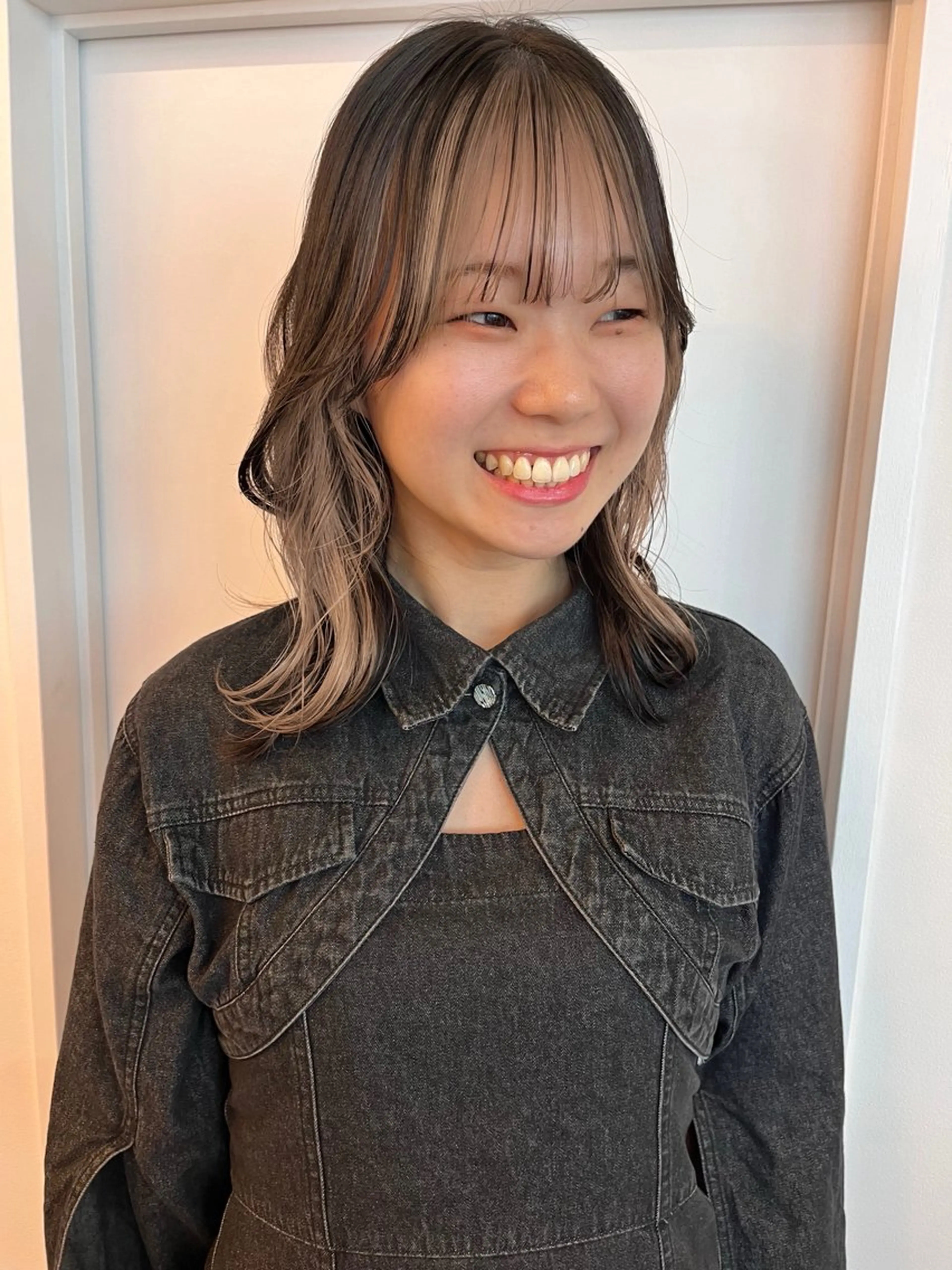 ミディアム カラー レイヤーカット/韓国 ヘア/ honokaのヘアスタイル