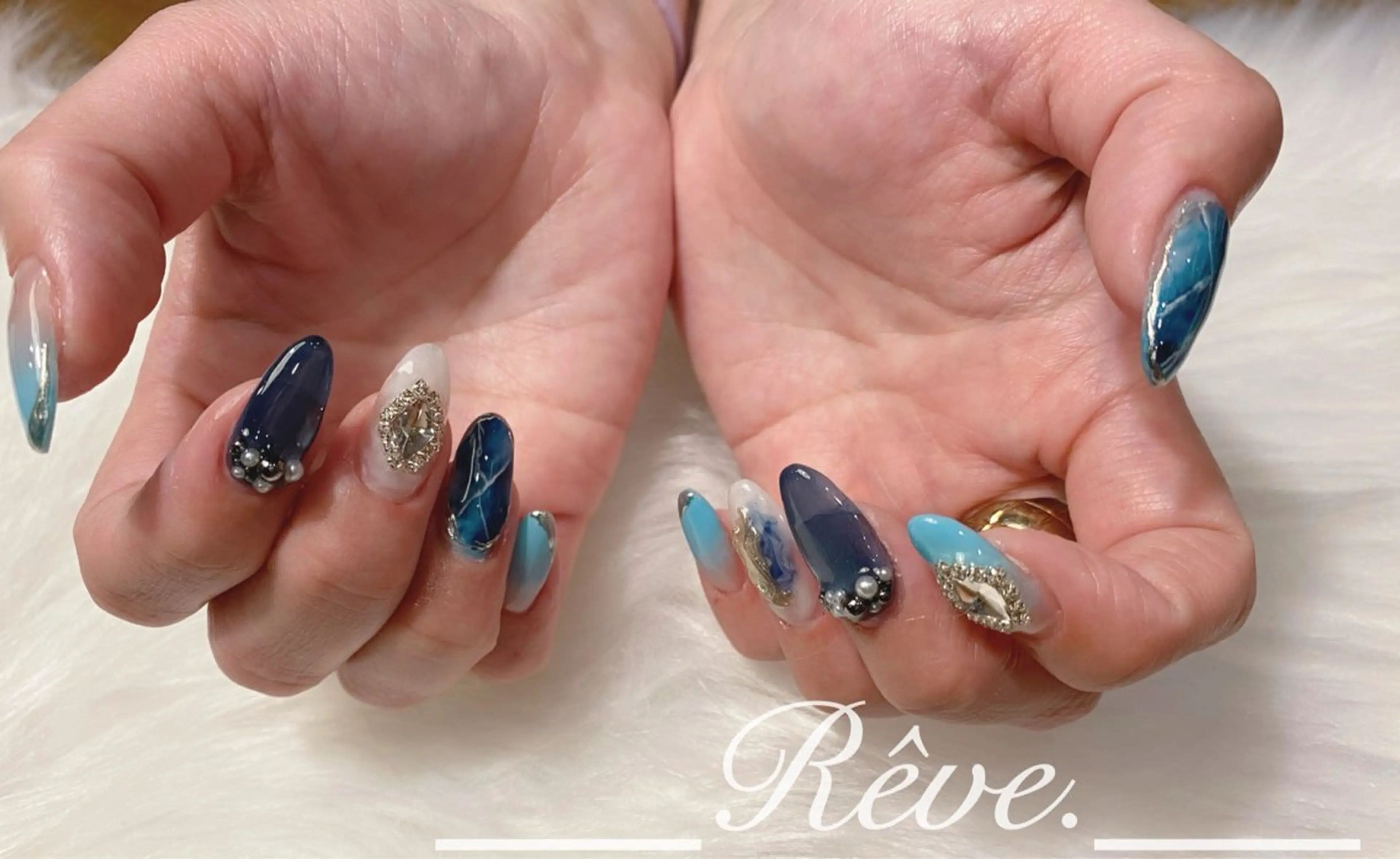 ネイル ハンドネイル Reve. 黒澤のネイルデザイン