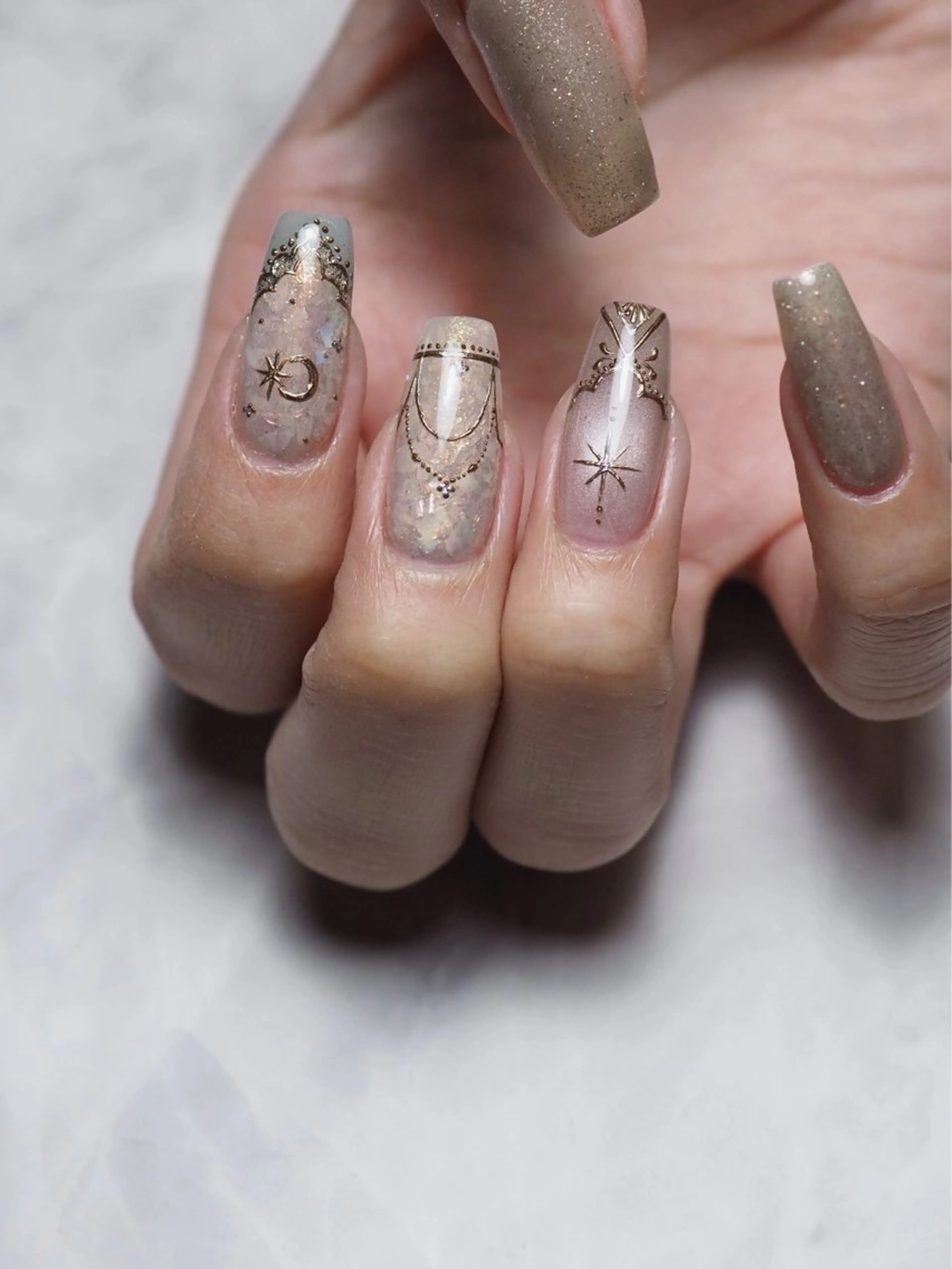 ネイル ハンドネイル 7nail所属・なんば7nail YUZUHAのネイルデザイン