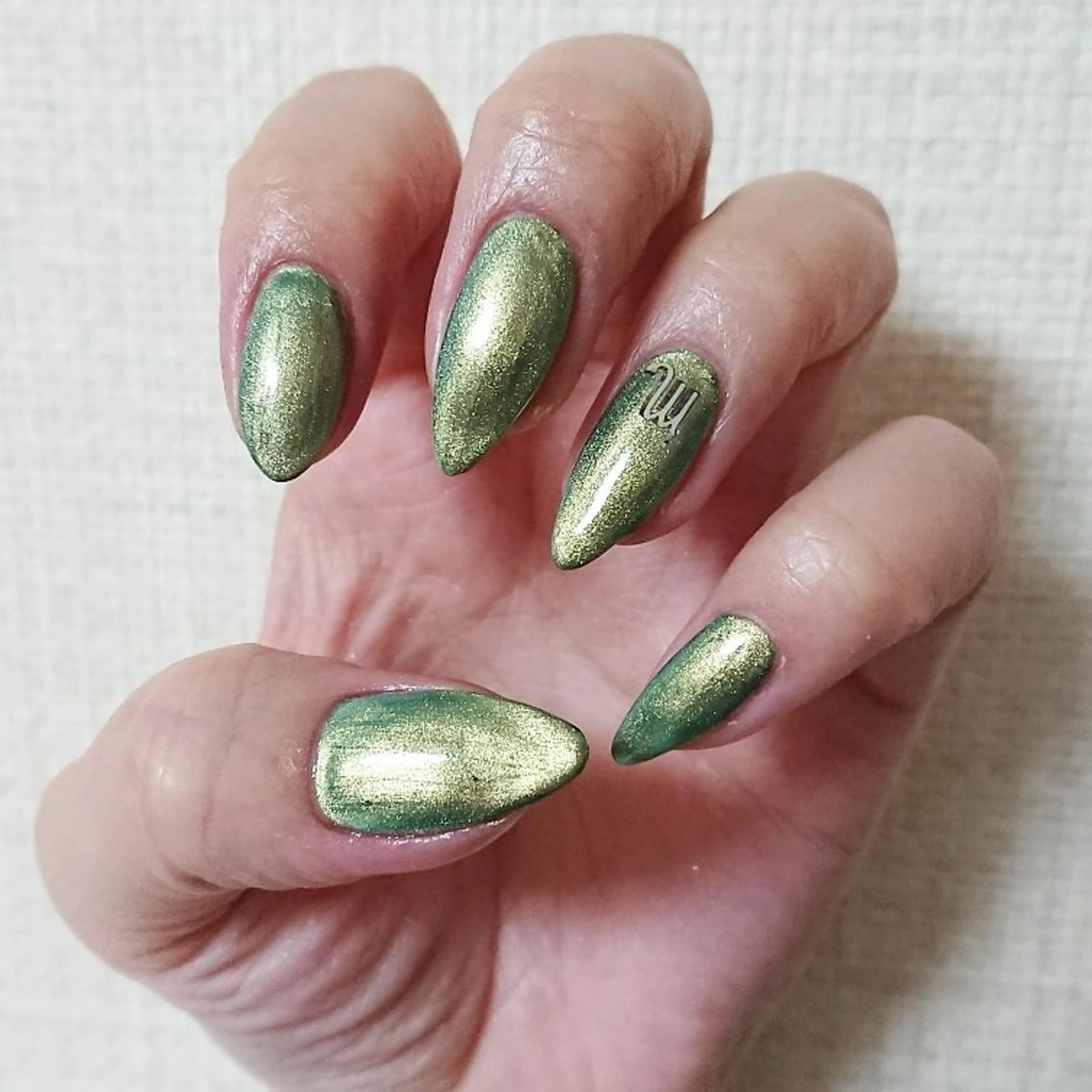 ネイル ハンドネイル Lilith Nailのネイルデザイン