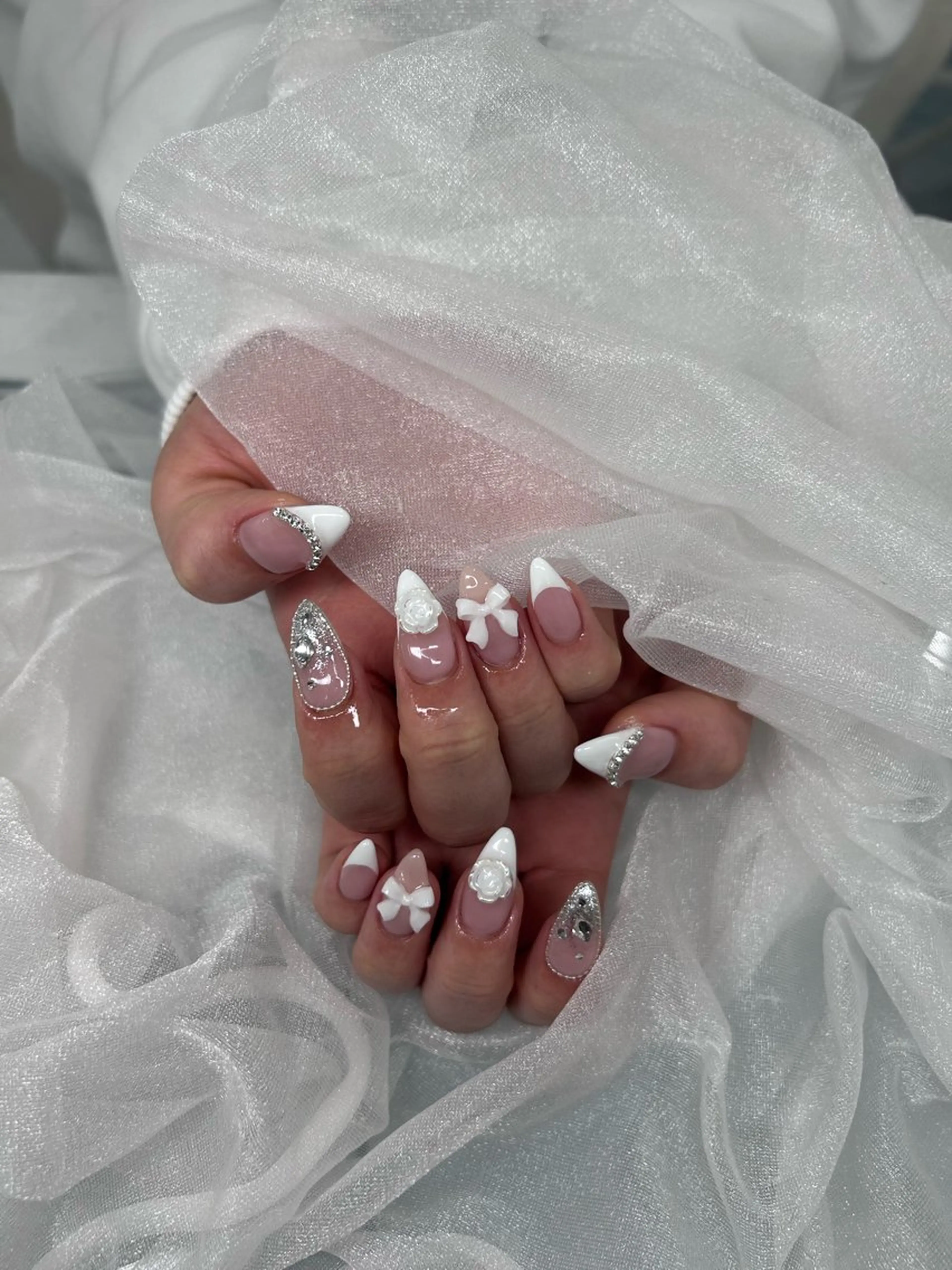 ネイル 持ち込み 加藤 楓子のネイルデザイン