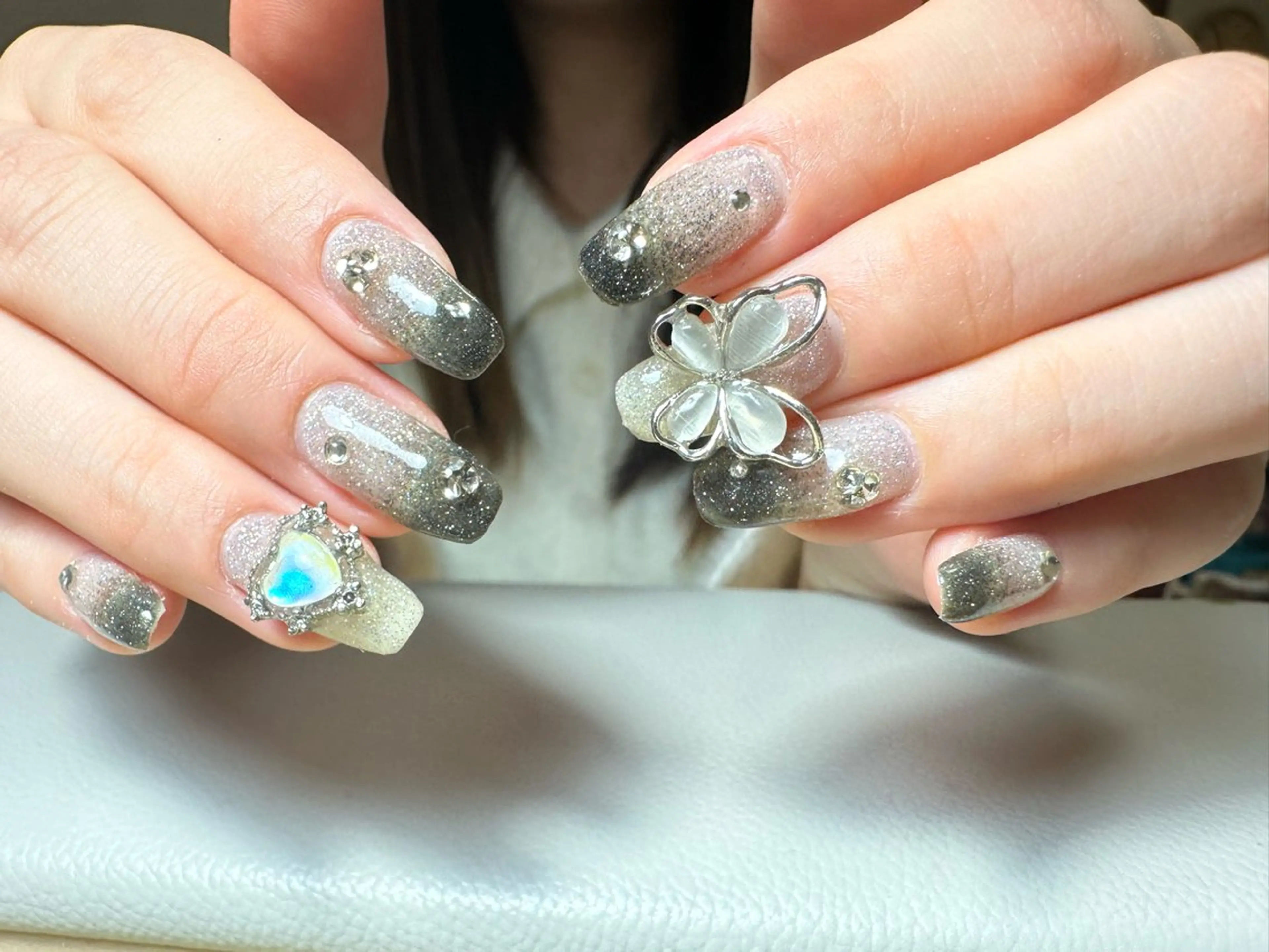 ネイル Eveネイル チップスカルプ専門店のネイルデザイン