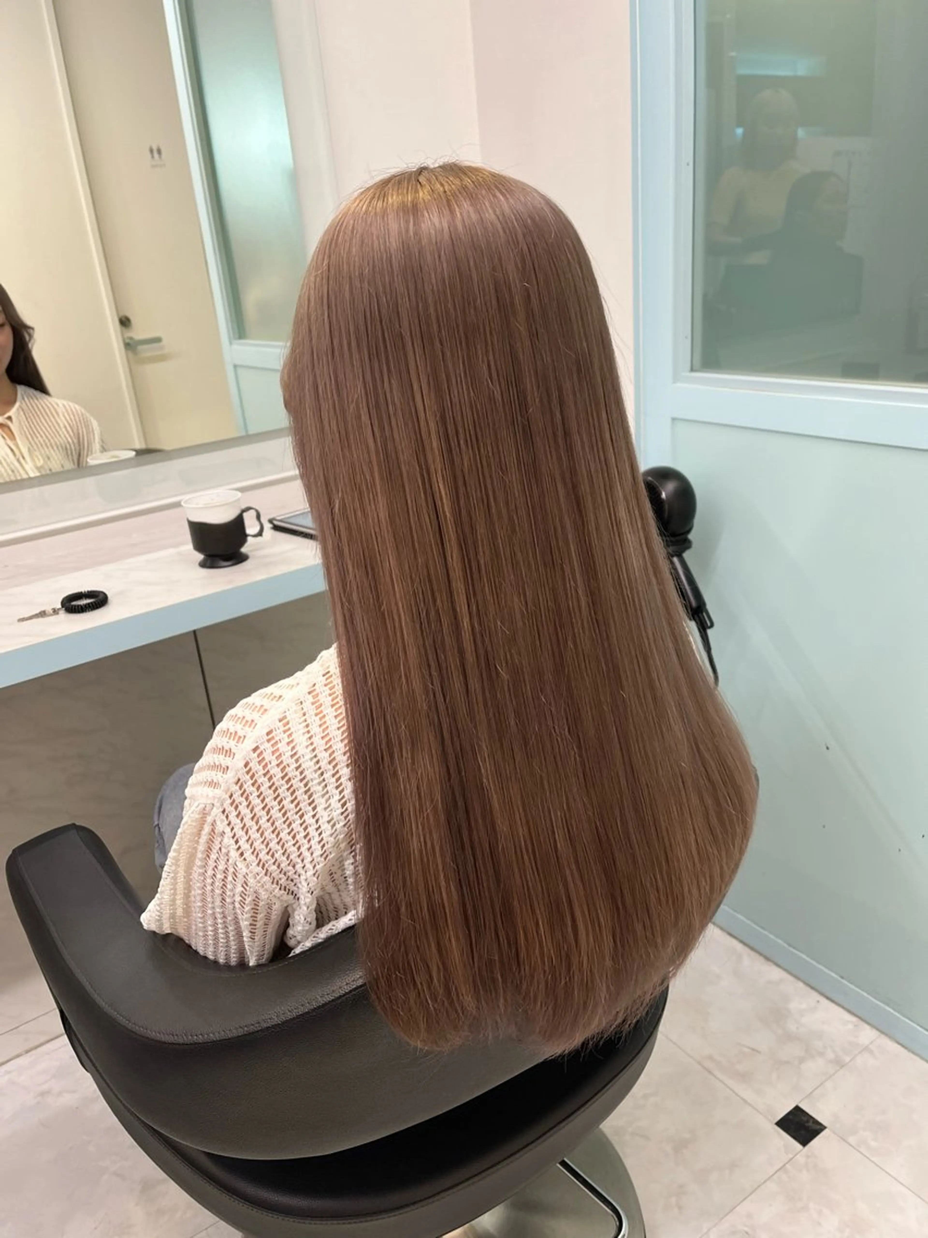 ロング カラー ヘアカラー トリートメント ブリーチカラー 🩵MIZUKIのヘアスタイル