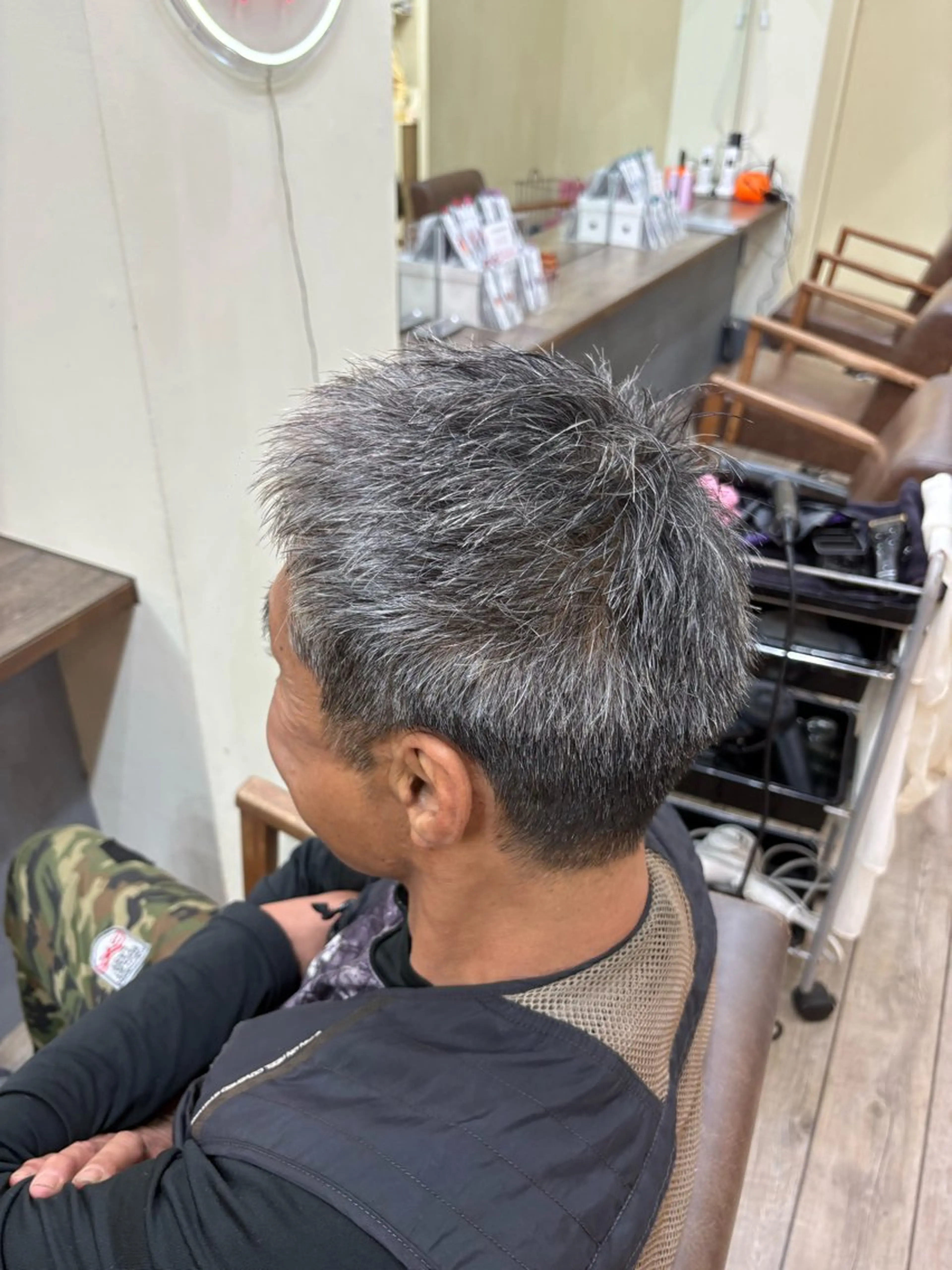 メンズ カット WEST OLAND 黒坂佳乃のヘアスタイル