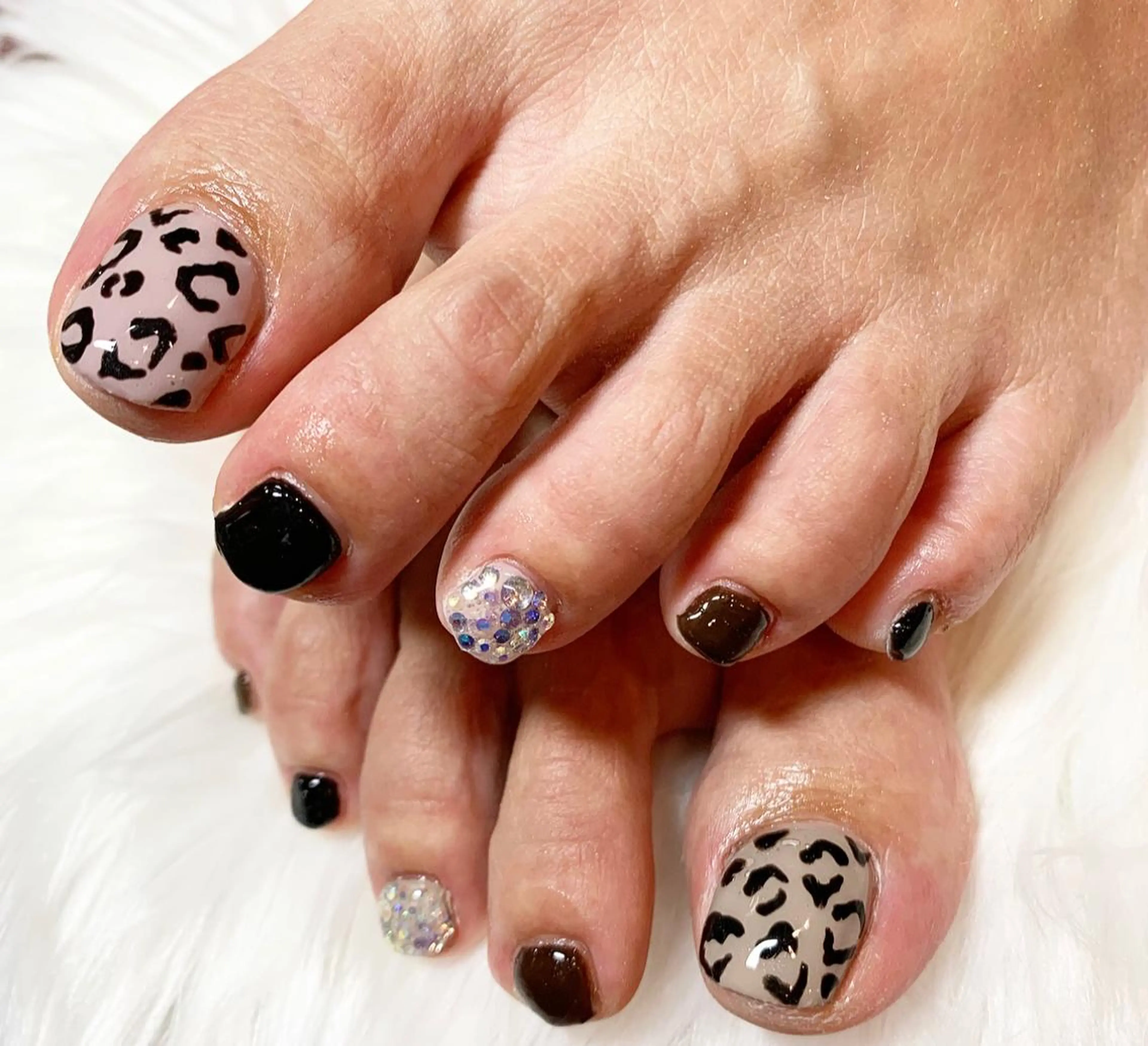 ネイル 駒月 明日香の眉毛・アイブロウイメージ