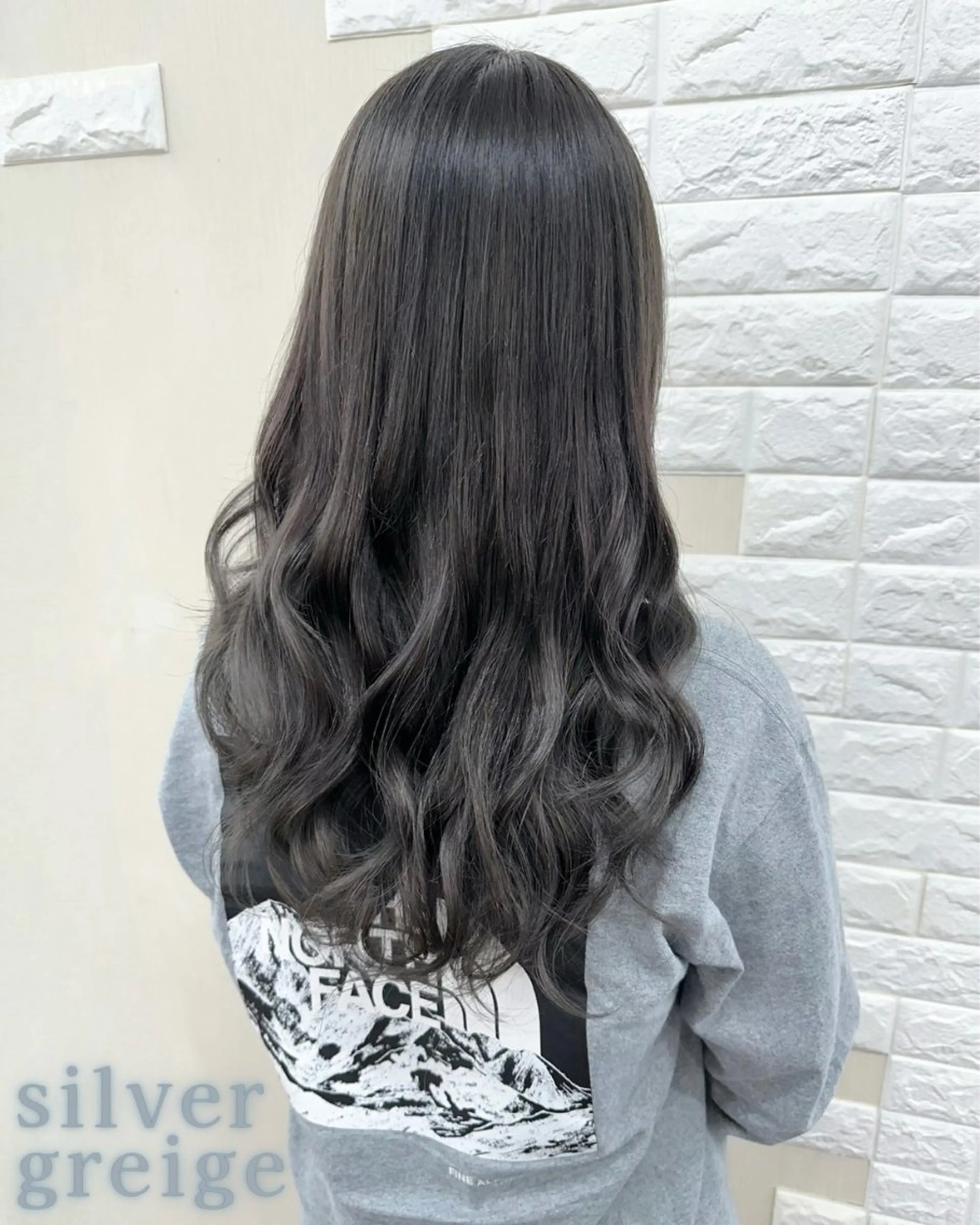 ロング カラー 🌈miu miu hair✂️💕のヘアスタイル