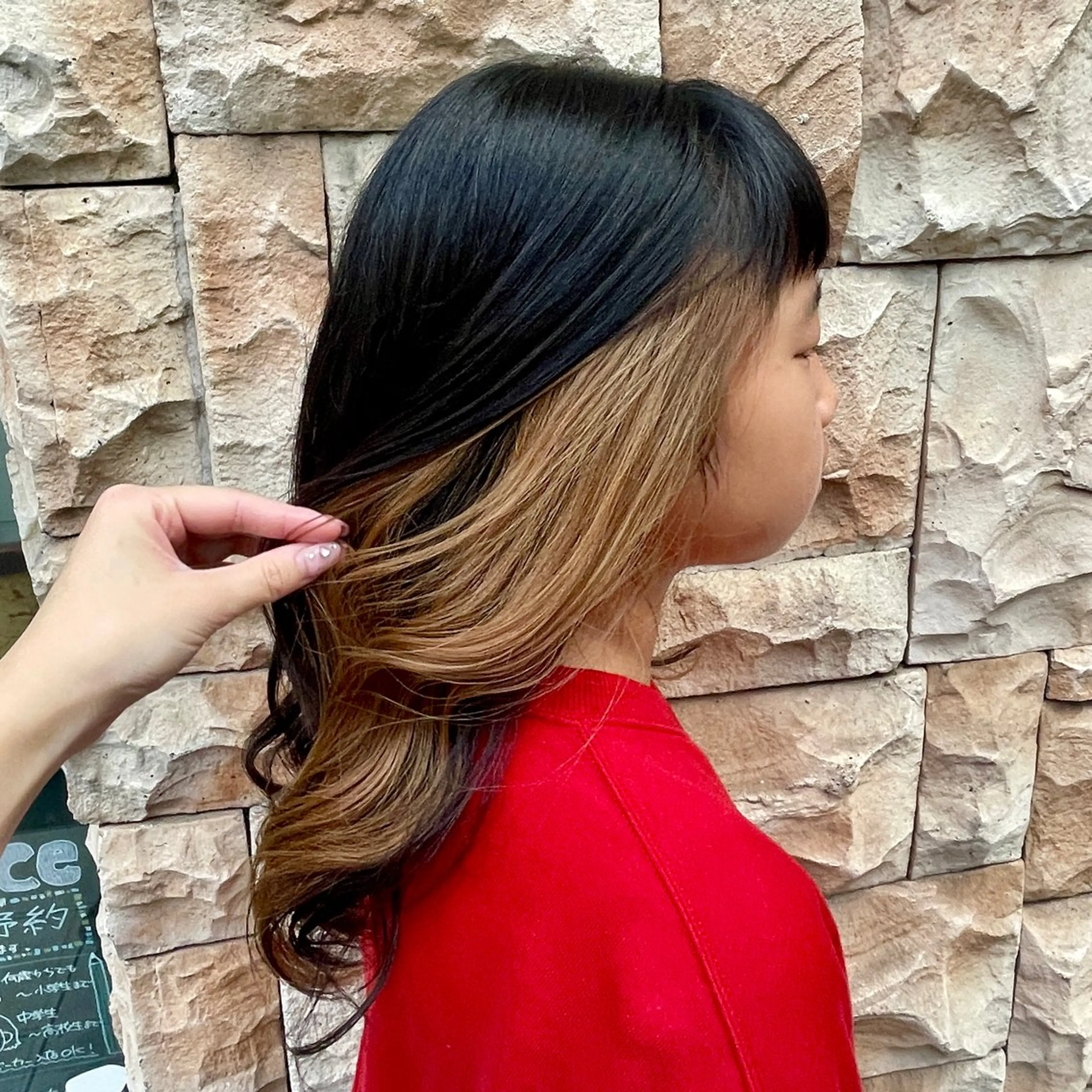 ロング カラー ヘアカラー ブリーチ/ヘアセット 【𝙍𝙞𝙣𝙤】のヘアスタイル