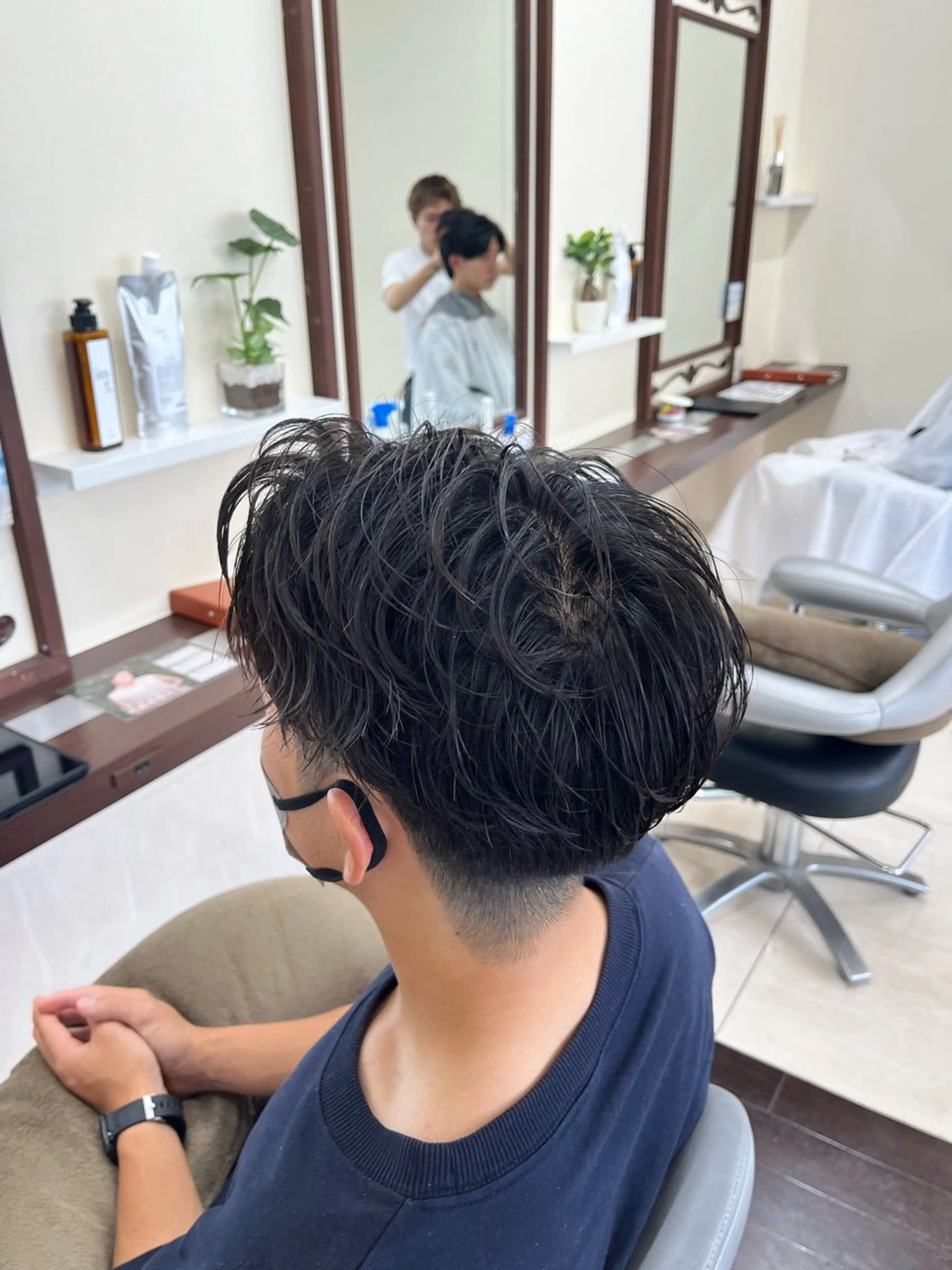 ショート メンズ センターパート 刈り上げ 🧊メンズ特化🧊 高木航希のヘアスタイル