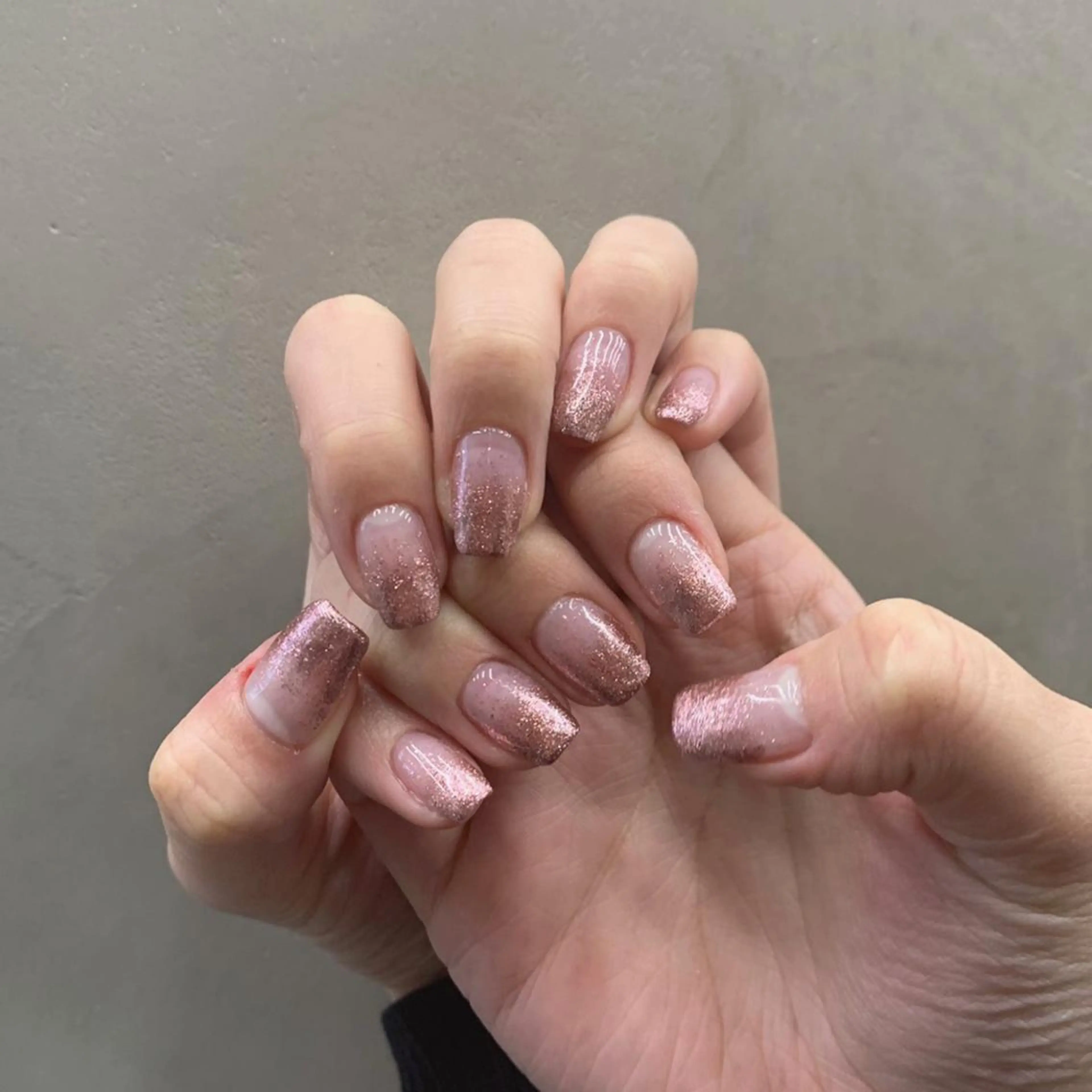 ネイル 鎌田 玲奈のネイルデザイン