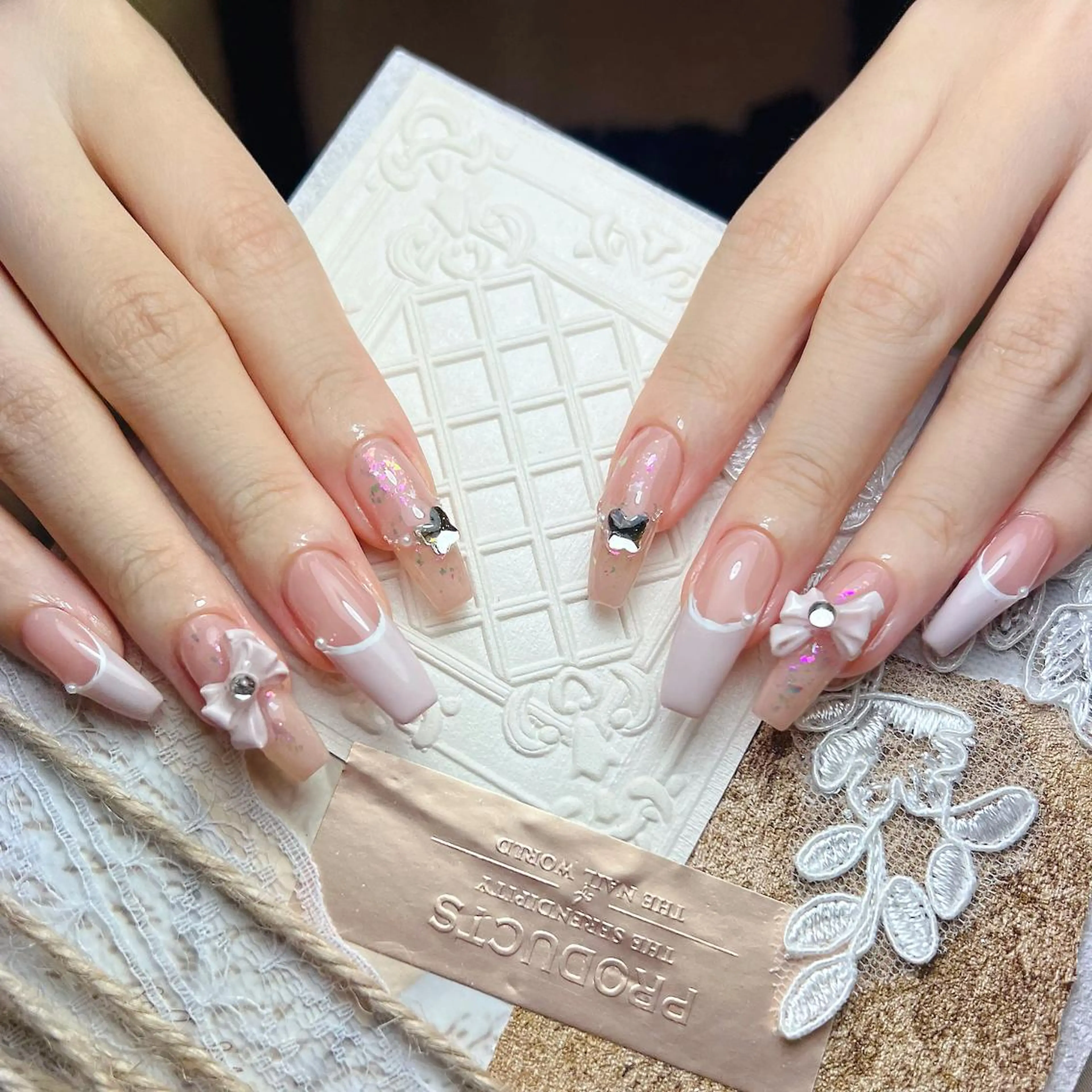 ネイル Rosella Nail Salonのネイルデザイン