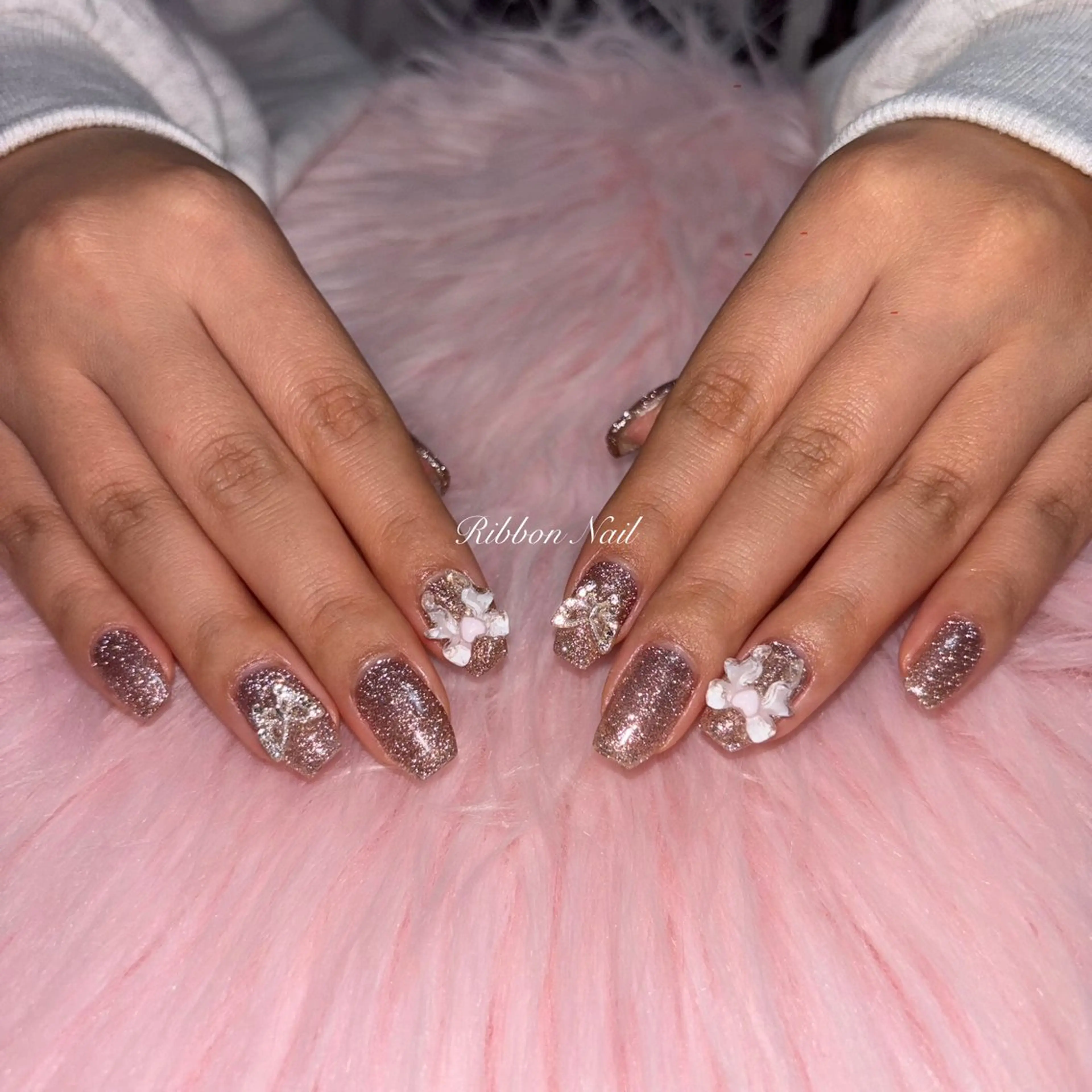 ネイル フラッシュネイル ゴールド Nail Ambra 小山のネイルデザイン